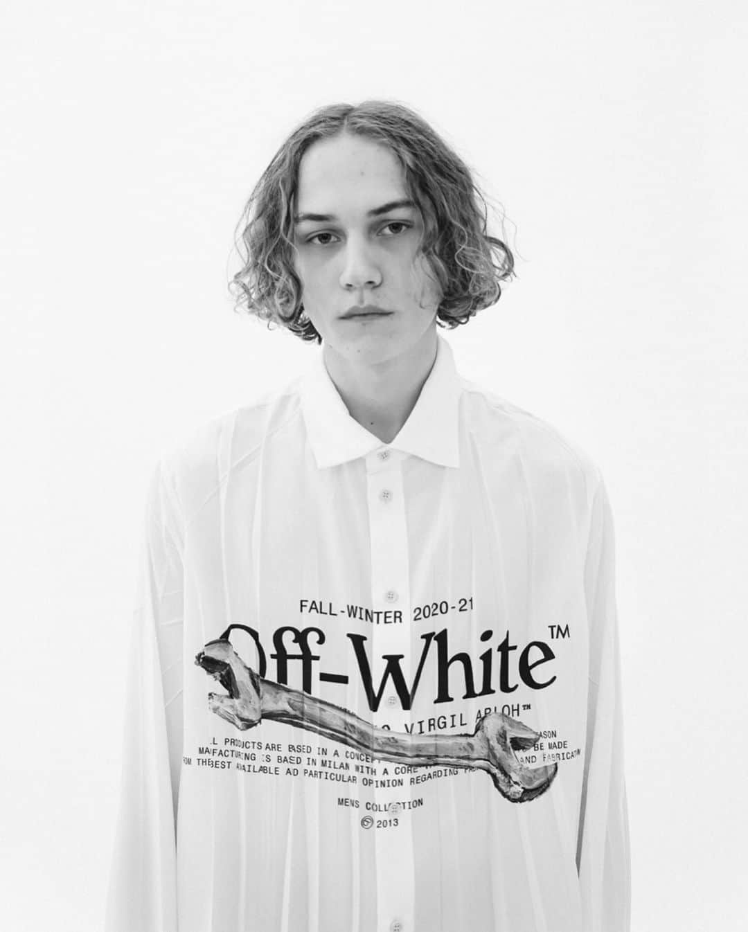 OFF-WHITE C/O VIRGIL ABLOHさんのインスタグラム写真 - (OFF-WHITE C/O VIRGIL ABLOHInstagram)「-1 day ~ fw20 men’s Off-White™ runway show titled “Tornado Warning” live streaming online ~ 11 am [cest]. link in bio」1月15日 3時01分 - off____white