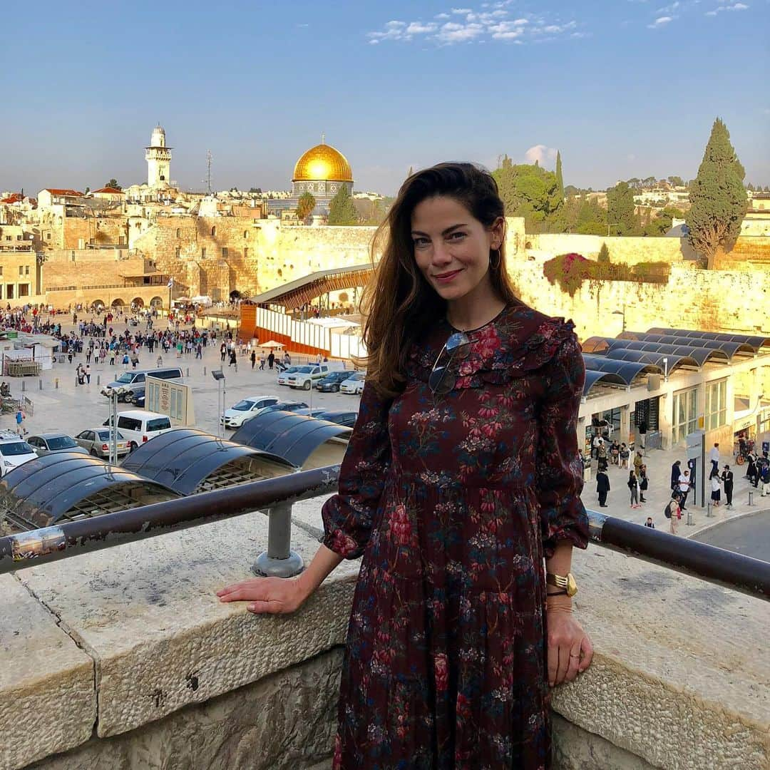 ミシェル・モナハンさんのインスタグラム写真 - (ミシェル・モナハンInstagram)「Oh Israel, what a pleasure it was. ✨🇮🇱✨#traveltuesday #jerusalem #telaviv #deadsea #eingedi #messiah ❤️」1月15日 12時29分 - michellemonaghan