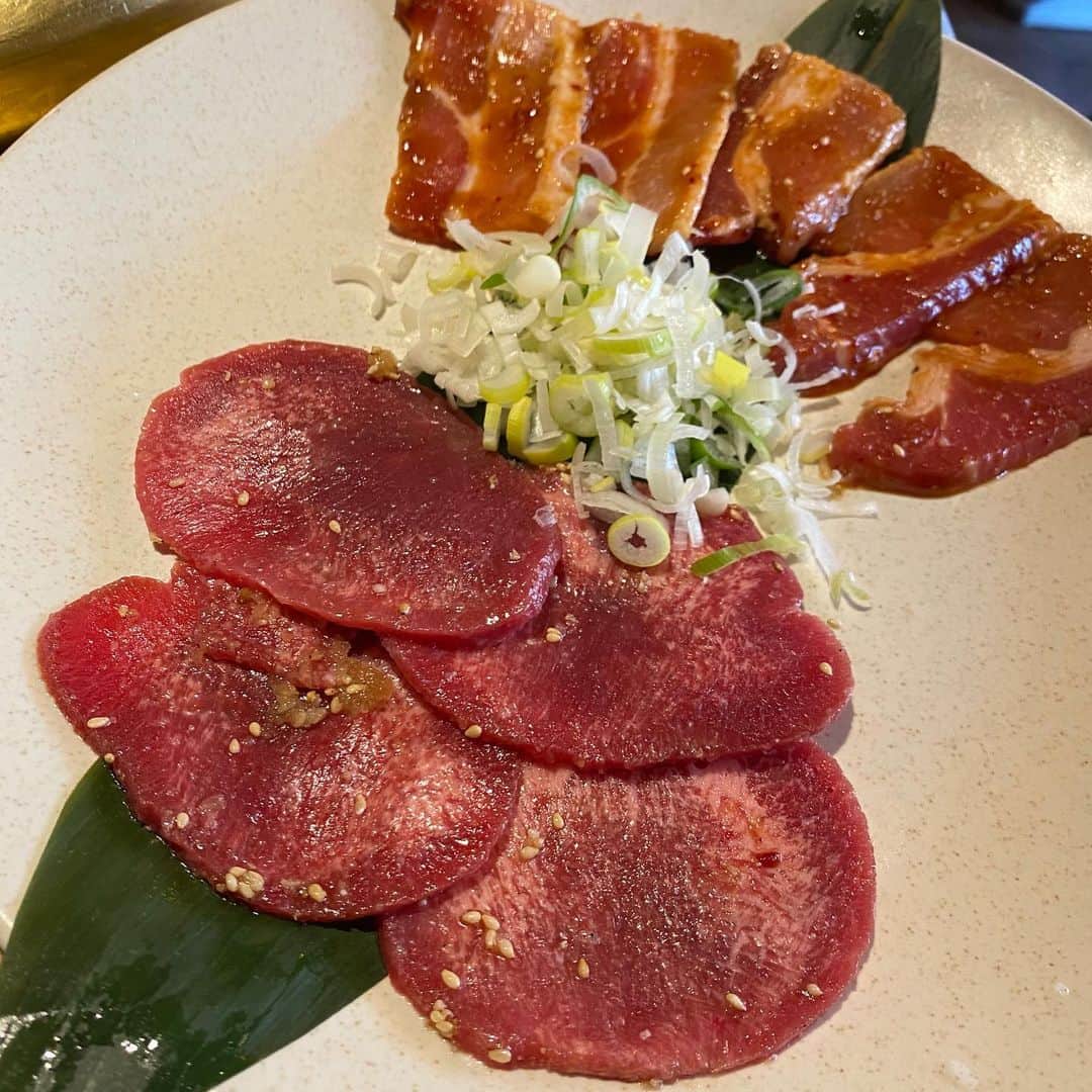 みずしな孝之のインスタグラム：「昼から焼いてしまおう」
