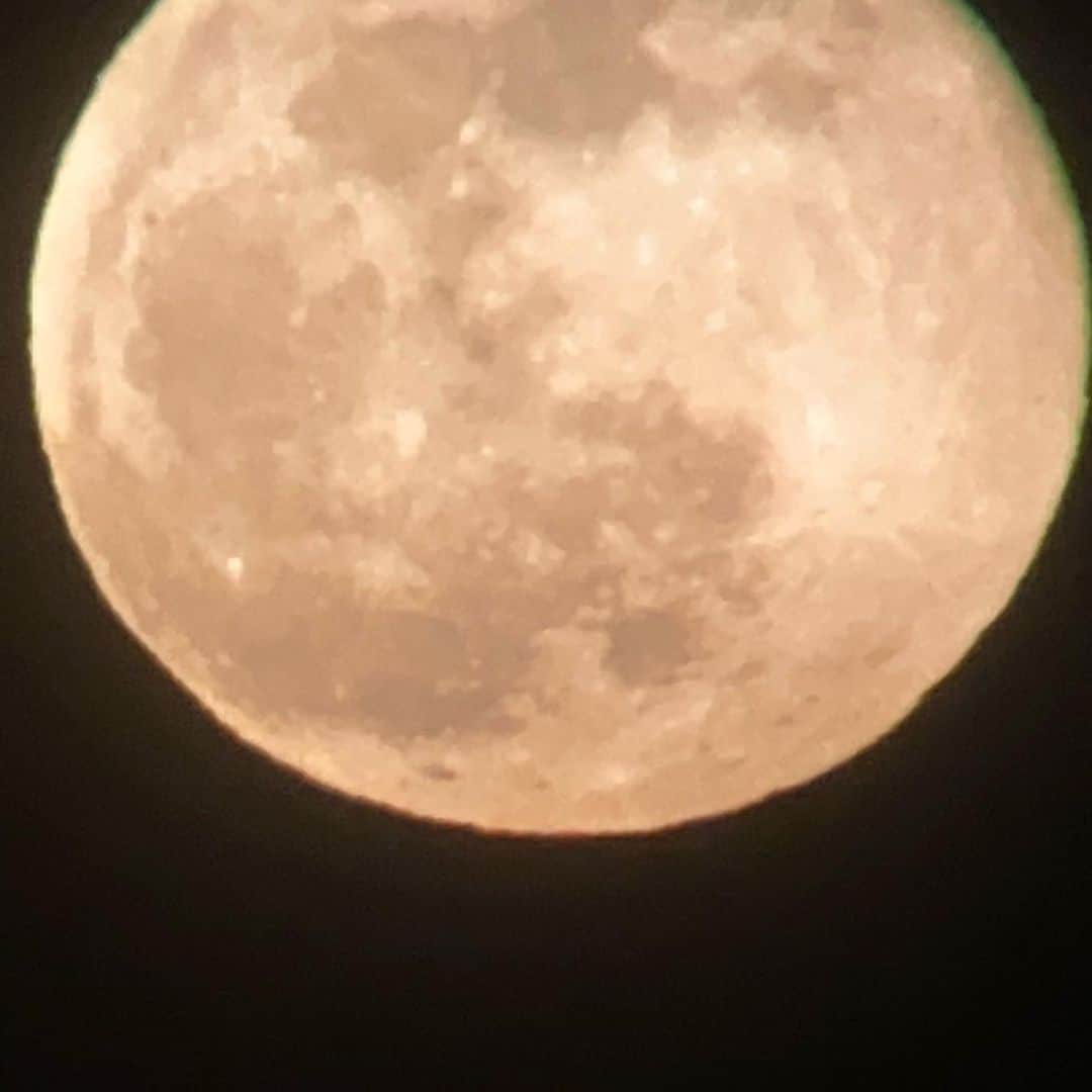 工藤村正のインスタグラム：「First Full Moon 2020 ❣️」