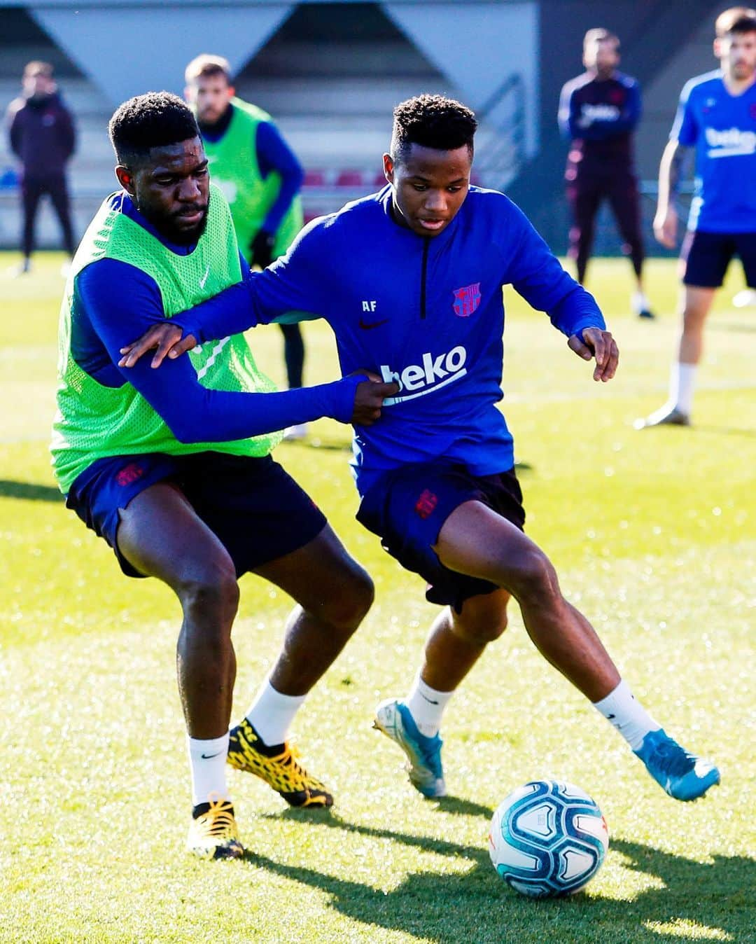 FCバルセロナさんのインスタグラム写真 - (FCバルセロナInstagram)「💪 Double training session today!」1月15日 5時56分 - fcbarcelona