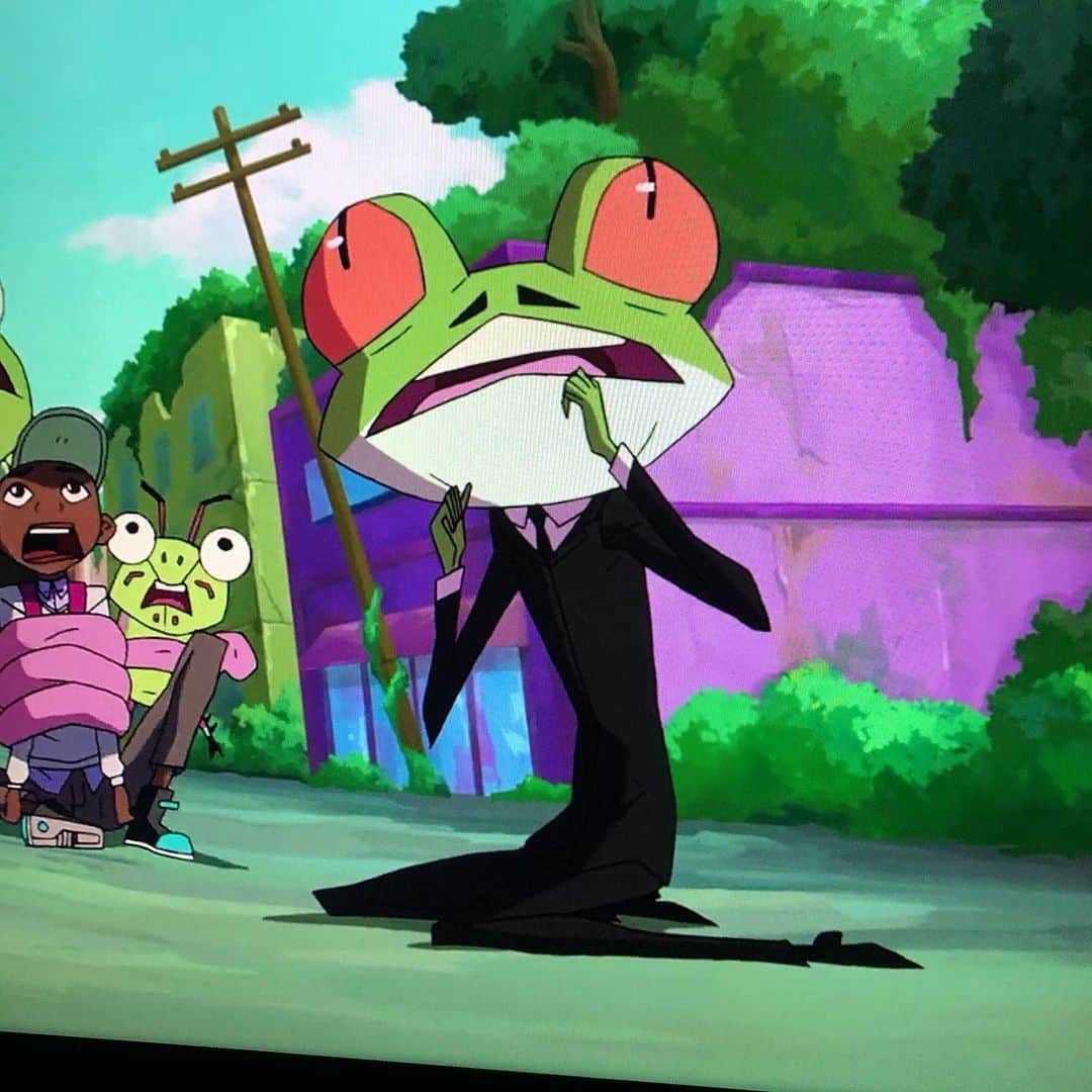 イアン・ハーディンクのインスタグラム：「Yours truly. In Frog form. Kipo and the Age of Wonderbeasts is out now on Netflix!  #kipoandtheageofwonderbeasts @netflix @dreamworks」