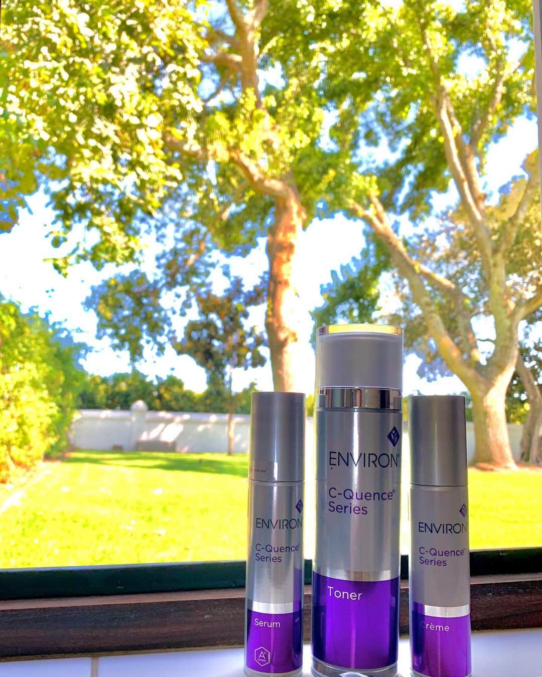 美馬寛子のインスタグラム：「Love using @environ_jp in Japan and of course in South Africa🧡﻿ ﻿ ﻿ #missuniverse﻿ #missuniverse2019﻿ #missuniversejapan﻿ #missuniversejapan2019﻿ #ミスユニバース﻿ #ミスユニバースジャパン﻿ #ミスユニバース2019﻿ #ミスユニバースジャパン2019﻿ #ナショナルディレクター﻿ #nationaldirector #美馬寛子﻿ #AKOKAMO #加茂あこ﻿ @hirokomima ﻿ @__ako_kamo__ ﻿ @missuniverse﻿ ﻿ ﻿」