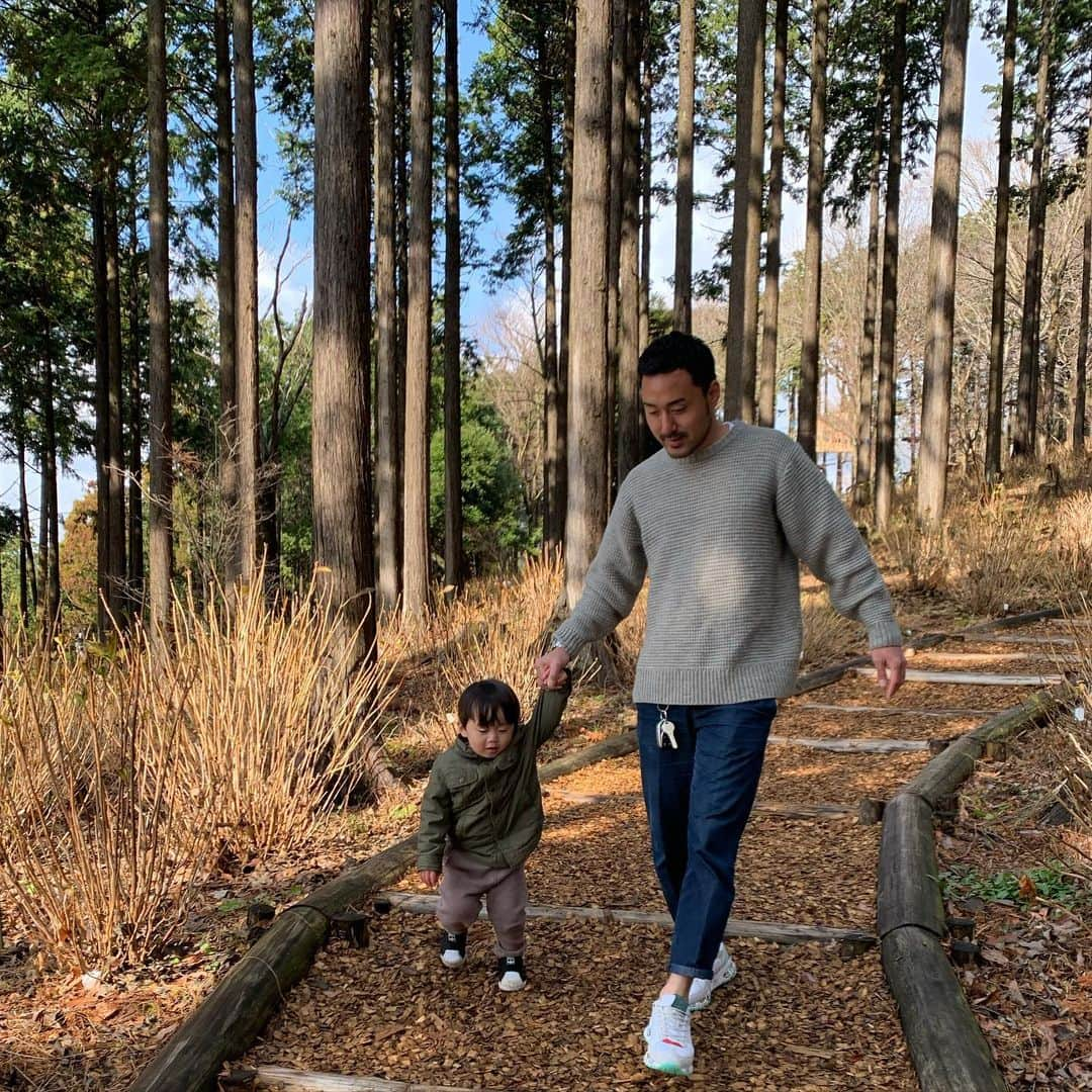 松永祥兵さんのインスタグラム写真 - (松永祥兵Instagram)「Lunch time di "kicoro no mori" "kicoro no mori" adalah ada di dalam "SKY WALK"☁️✨ Kita bisa menikmati picnik🚶‍♂️🚶‍♀️sambil melihat gunung Fuji🗻 dan pemandangan yang indah✨ Siapa yang mau kesini??🥳」1月15日 22時12分 - matsunaga.shohei