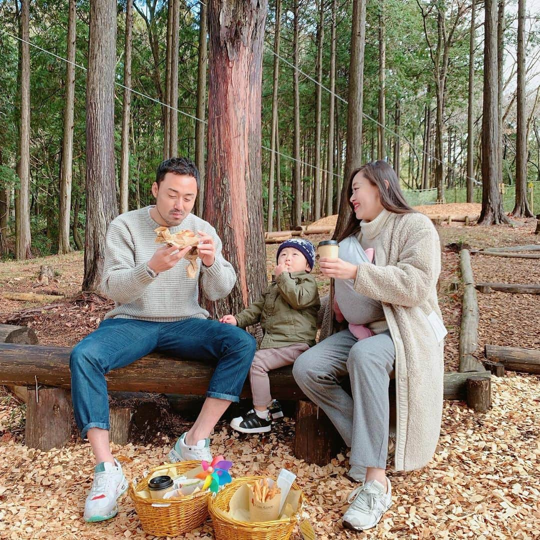 松永祥兵さんのインスタグラム写真 - (松永祥兵Instagram)「Lunch time di "kicoro no mori" "kicoro no mori" adalah ada di dalam "SKY WALK"☁️✨ Kita bisa menikmati picnik🚶‍♂️🚶‍♀️sambil melihat gunung Fuji🗻 dan pemandangan yang indah✨ Siapa yang mau kesini??🥳」1月15日 22時12分 - matsunaga.shohei