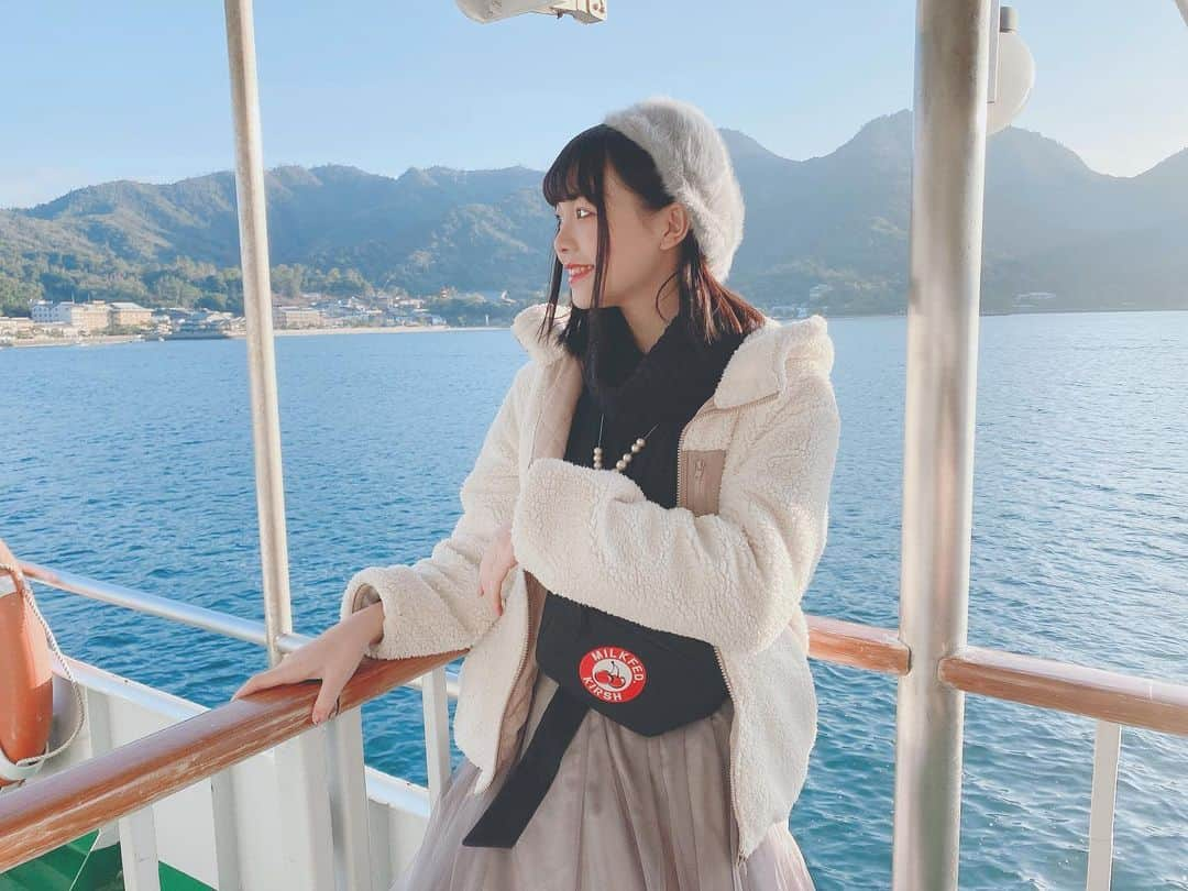 奥本陽菜さんのインスタグラム写真 - (奥本陽菜Instagram)「かわいい服に囲まれて幸せ💭♥」1月15日 22時08分 - hinanohiroshima