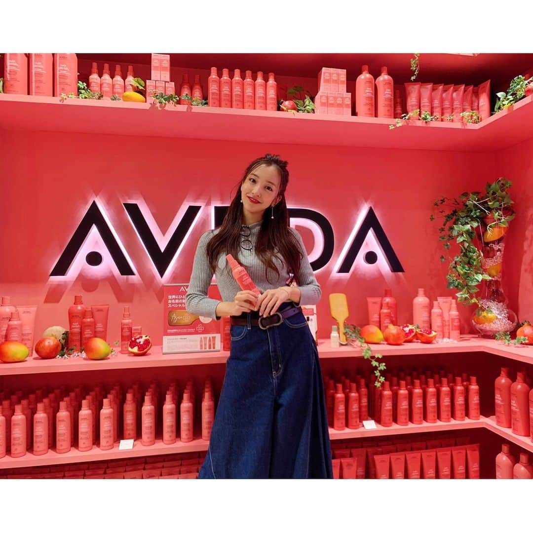 板野友美さんのインスタグラム写真 - (板野友美Instagram)「表参道店リニューアルオープン🍒  #aveda #ニュートリプレニッシュ #うるおい美髪#友Style」1月15日 22時14分 - tomo.i_0703