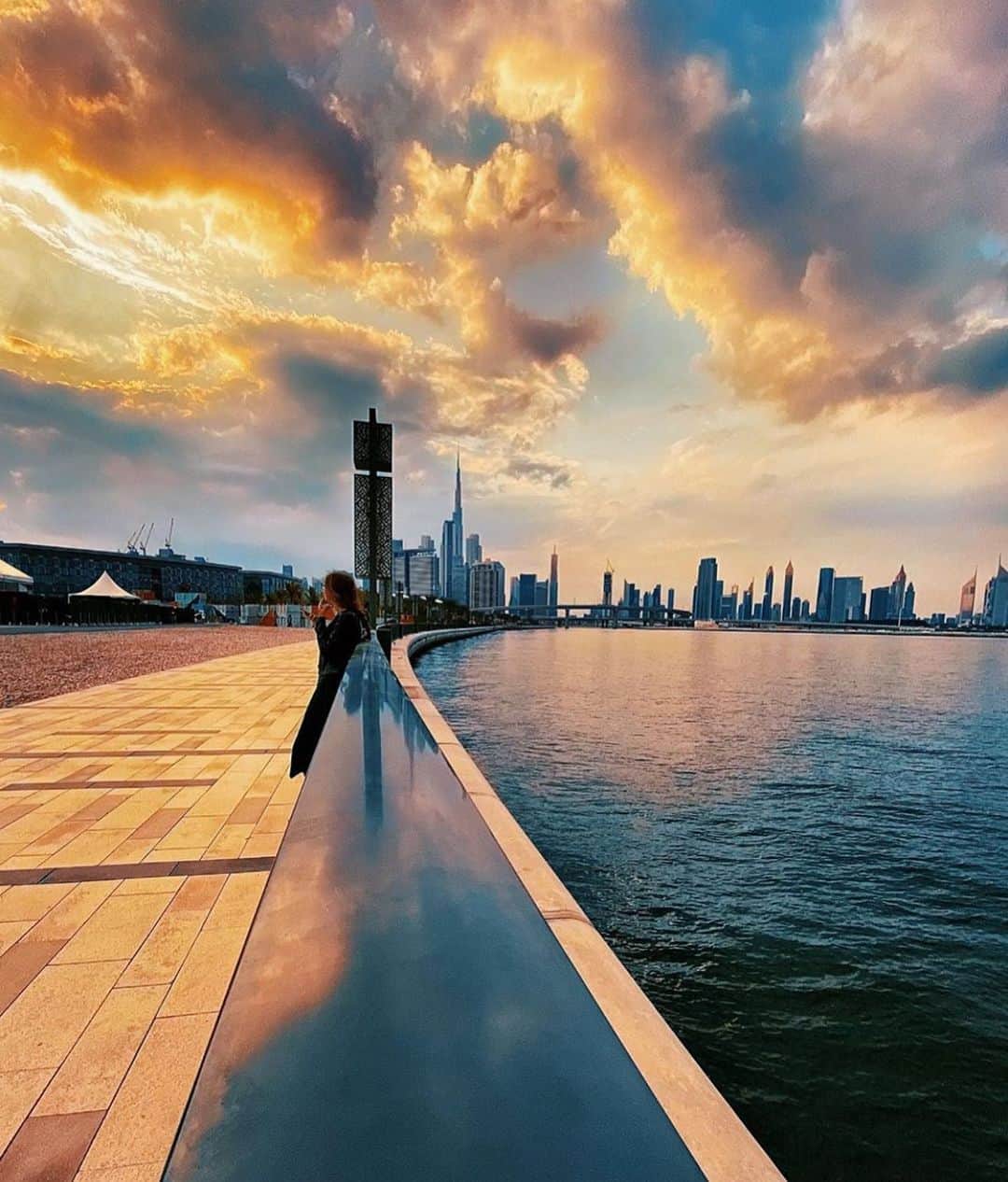 ドバイのインスタグラム：「Dubai Design District 📷:@jeromerafael」