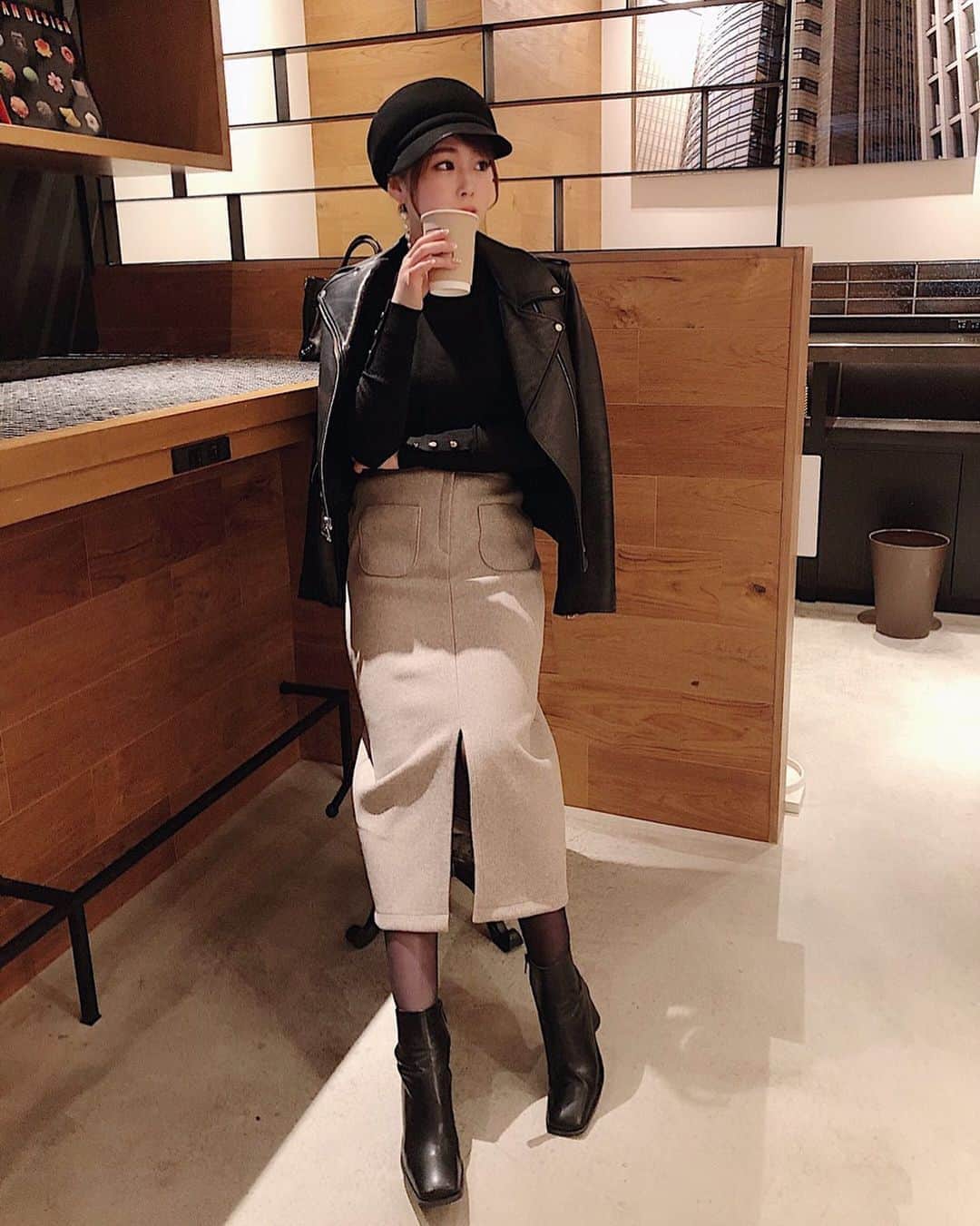 藤川沙弥のインスタグラム：「𖥧𖥧﻿ ﻿ 先日のcode𓀠﻿ 一気に寒くなったから﻿ レザーでいける日は﻿ ちょっと嬉しい。w﻿ ﻿ ﻿ SEEP long skirtのMOCAは﻿ 淡い色が綺麗で﻿ ハイウエストで足長効果出るから﻿ すごく助かります😙ㅋㅋ﻿ こちらもSALE対象です♥︎﻿ ﻿ ﻿ ﻿ ﻿ ﻿ ﻿ ﻿ ﻿ ﻿」