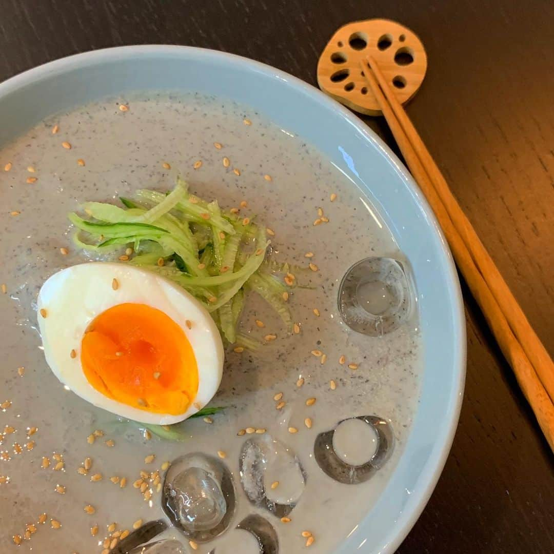 カン・ミンギョン さんのインスタグラム写真 - (カン・ミンギョン Instagram)「언젠가 만들어 먹었던 국수 중에 국수」1月15日 15時07分 - iammingki