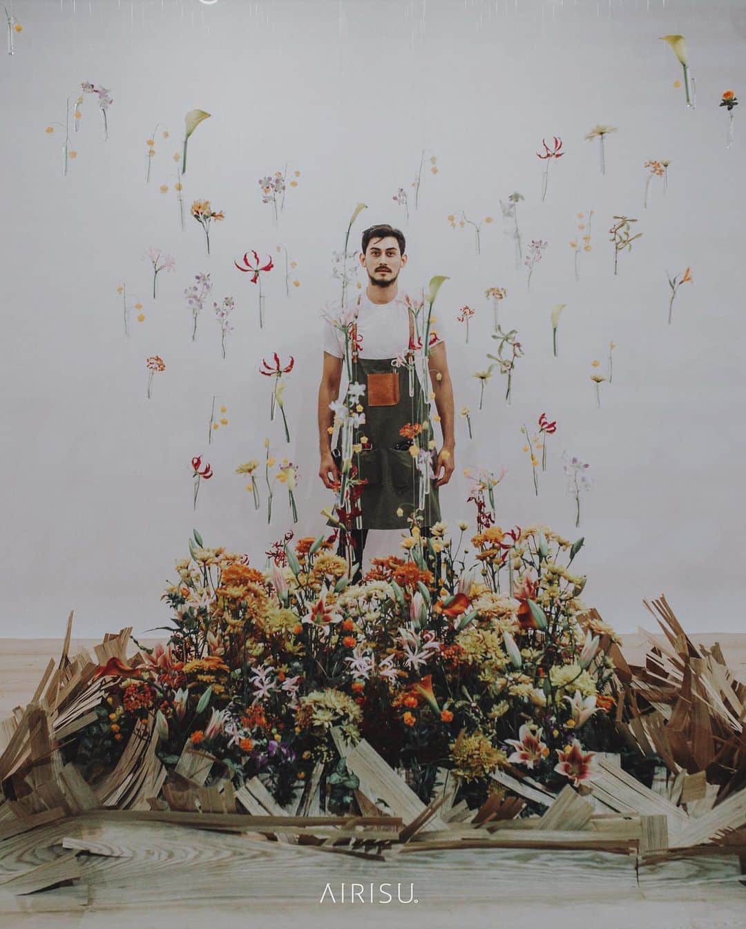 座間アキーバのインスタグラム：「There’s been a surprising amount of drama regarding how similar somebodies work in Vietnam looked like to my piece posted here. I have received an apology which I gladly accepted hence me deleting my previously post. Make no mistake it’s never okay to copy somebodies hard work and claim it as your own; however, what in this life is truly original? In all honesty There is a part of me that is flattered that there are others trying to imitate what I do. In any case , I have some new fans from 🇻🇳 that’s always a postive🌞🌞🌞」