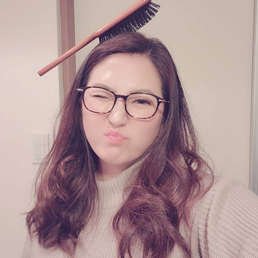 うさまりあのインスタグラム：「． ． ． 今日はジム前に ·  #セルフ美容 ができる #ヘアリム に行きました❤ ． 今日は  #ハイフ のみやってきました～✨ ． ． 空いてる時間にサクッといけてありがたや〜 ． ．」