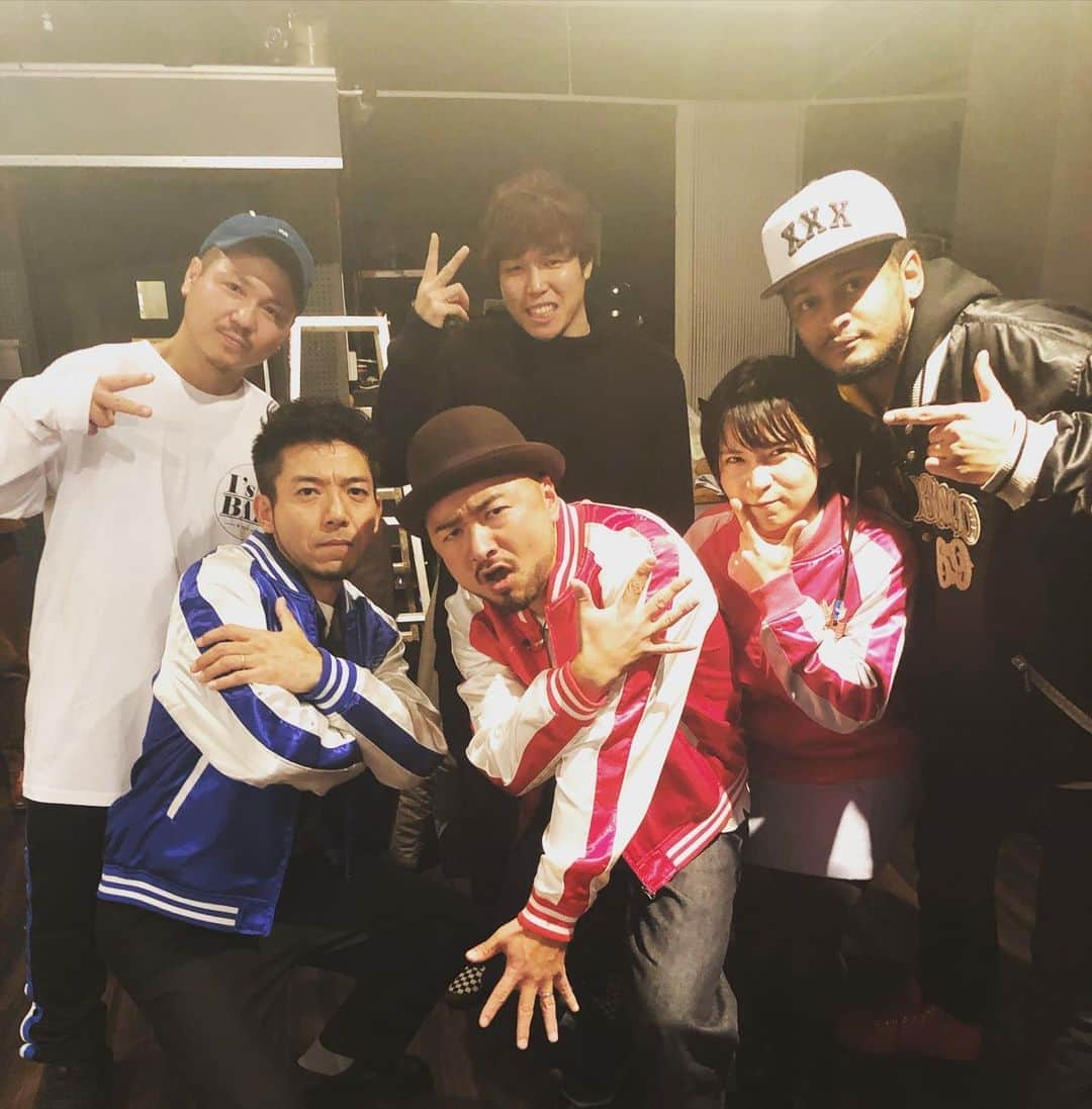 ACE（エイス）のインスタグラム：「今日の撮影現場  #どぶから龍 #どぶろっく #ace #飯田あるか」