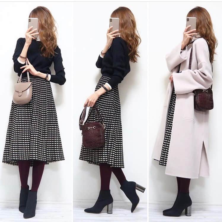R_fashionさんのインスタグラム写真 - (R_fashionInstagram)「本日の #r_fashion #ラクジョ さん . チェックでなくスクエアパターン柄なのが技ありのスカート😊 トップスや足元は黒でまとめてシンプルに✨ 周りに「そのスカート可愛い❣️」とほめられそうなコーデですね💓 . . . . . . . . . . . . . . . . . . . . . . . . . . . . . . . Repost from @cestmignon_mau さん ・ ・ きょうはバイカラーのニットに チェック柄のフレアスカート🥰 ・ 襟付きっぽいデザインのトップスなので フレアスカートと合わせると上品な印象に仕上がります👌💓 ・ 2枚目は去年の♡ ・ ・ Knit▶︎ #dholic (去年) skirt▶︎ @dholic_official @dholic_snap スクエアパターンニットプリーツスカート・p109722 shoes▶︎#zara coat▶︎ #urbanresearch bag▶︎ lattice/パシオス ・ ． ．」1月15日 17時27分 - rakutenichiba.fashion