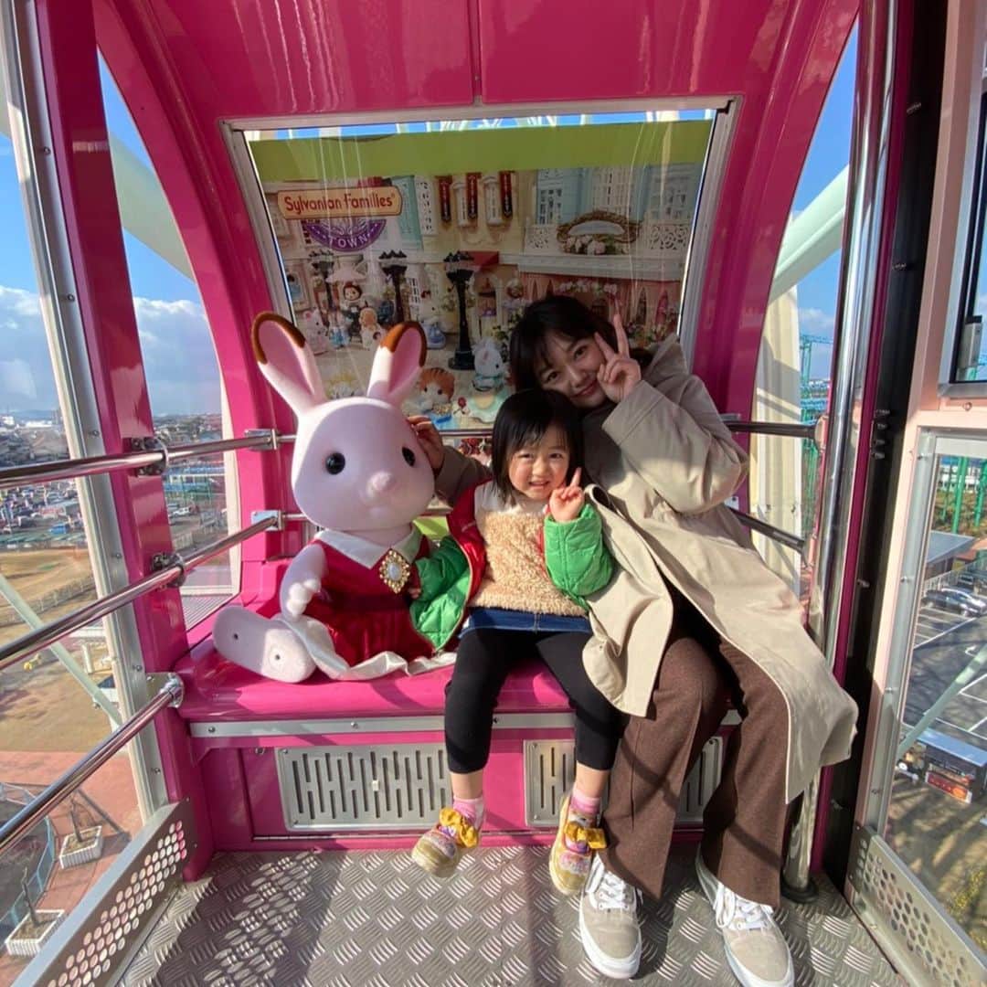 のインスタグラム：「姪っ子たちと香椎花園とトムとジェリー展に行きました💛 しかし乗り物は酔う。  #香椎花園  #香椎花園シルバニアガーデン  #シルバニアファミリー  #トムとジェリー展  #トムとジェリー #寒かった #福岡」