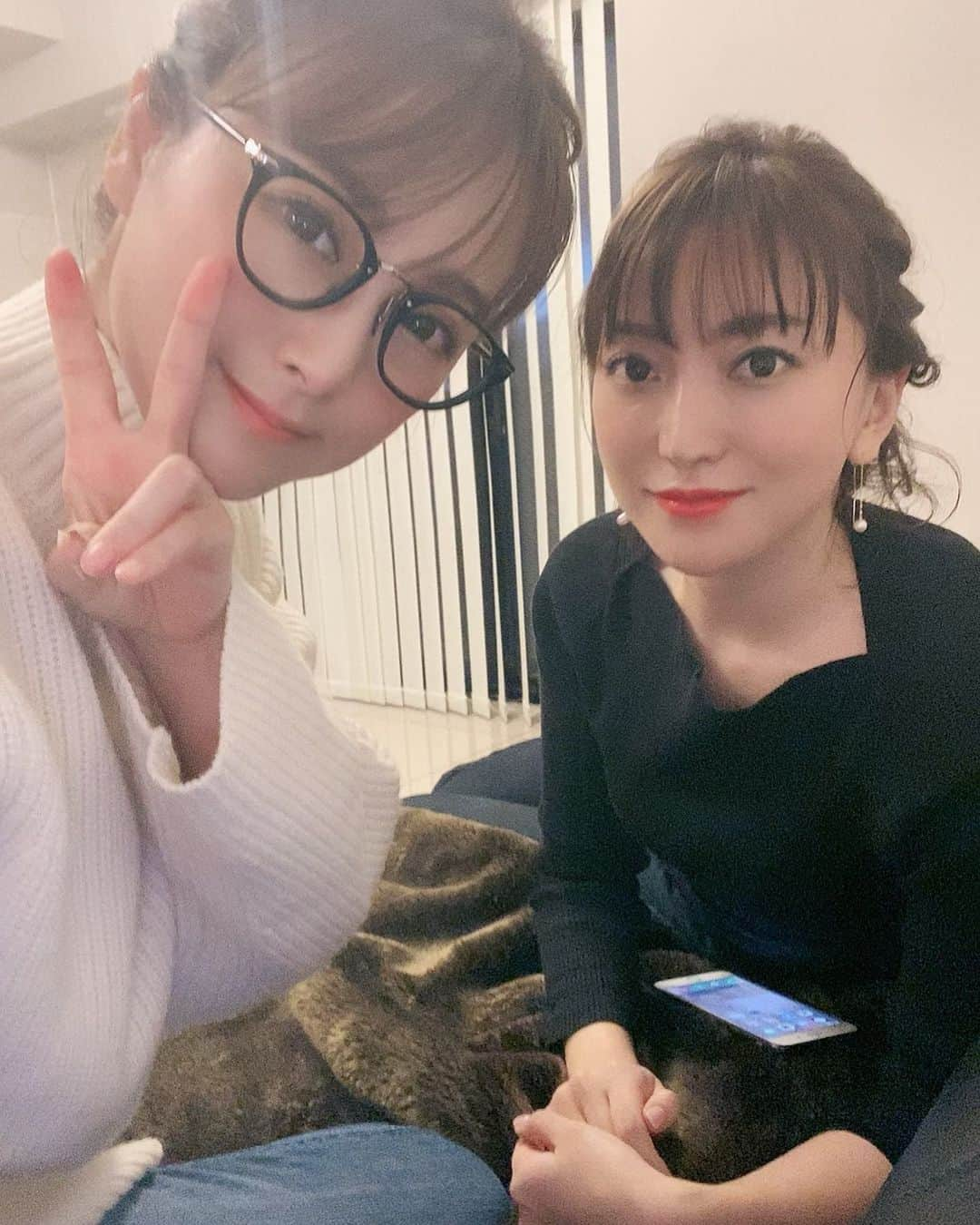 鈴木奈々さんのインスタグラム写真 - (鈴木奈々Instagram)「あやなちゃんと一緒にいます🥰 今夜8時から放送の「ワールド極限ミステリー」 3時間スペシャル！ に出演します✨ ぜひ見てください💕💕 #今夜8時から  #ワールド極限ミステリー  #見てね❤️」1月15日 18時10分 - nana_suzuki79