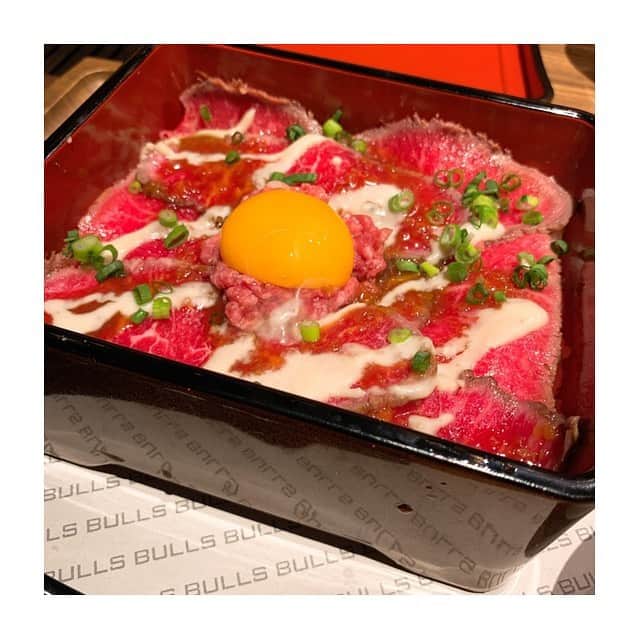 長沢美月さんのインスタグラム写真 - (長沢美月Instagram)「最高でした😭✨ #飯テロ #ローストビーフ丼 #肉 #ブログ更新しました」1月15日 18時25分 - _mizuki_0212