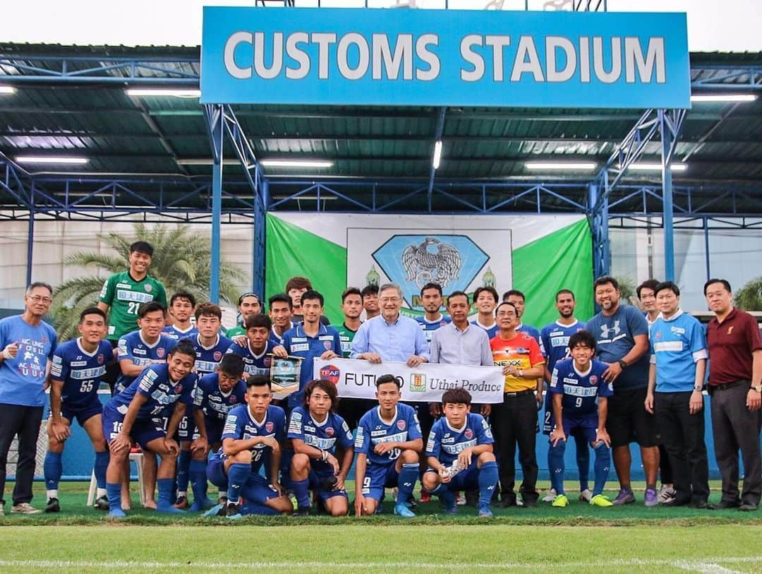 一柳夢吾さんのインスタグラム写真 - (一柳夢吾Instagram)「〜2020 台中FUTURO Thaicamp〜﻿ ﻿ day5﻿  Friendly match ﻿ vs Customs United﻿ 0-0﻿  相手チームには南部選手というヴェルディユース出身の選手が所属していました。  自分がトップチームにいた頃にヴェルディjrにいた選手と同じピッチに立って試合できたのが嬉しかった。 ﻿  #台中futuro﻿ #taiwanfootball#taiwanpremierleague#taichung#taiwan#taiwanlife#bangkok#thailand#台中#台湾#バンコク#タイ」1月15日 19時10分 - yugo_ichiyanagi