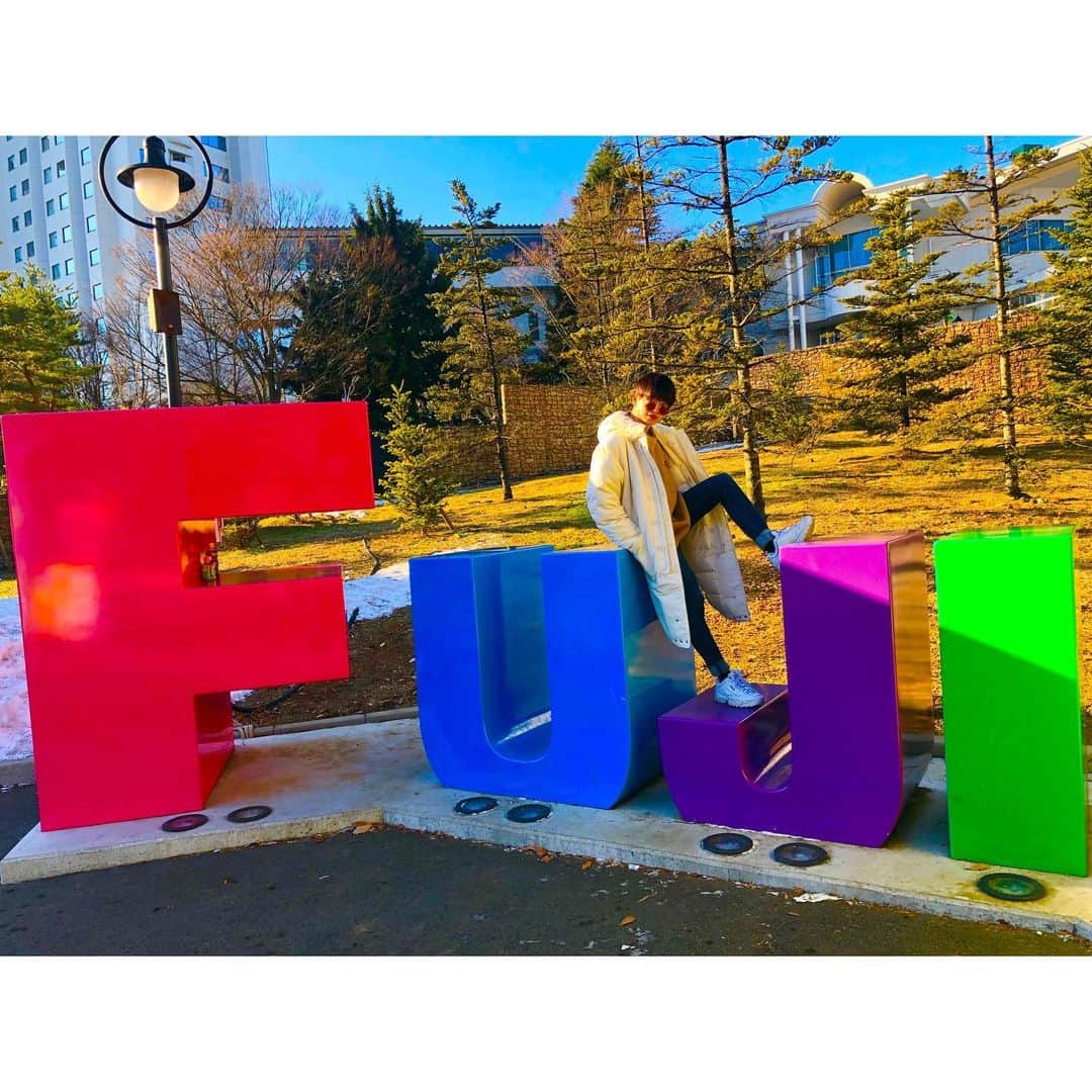 岡田鷹斗のインスタグラム：「先日の富士急の写真達☆  #富士急ハイランド　#イケメン #NEVAGIVEUP #ジェットコースター #遊園地🎡」