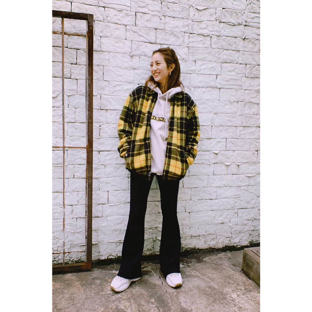 堀田茜さんのインスタグラム写真 - (堀田茜Instagram)「🍓🍓🍓 👚 @palaceskateboards ﻿ 🧥 @palaceskateboards × @ralphlauren 👖 @evris_official 👟 @acnestudios 👓 @bartonperreira @sunsglass.jp 💍 @celine  #あかねのしふく」1月15日 19時31分 - akanehotta