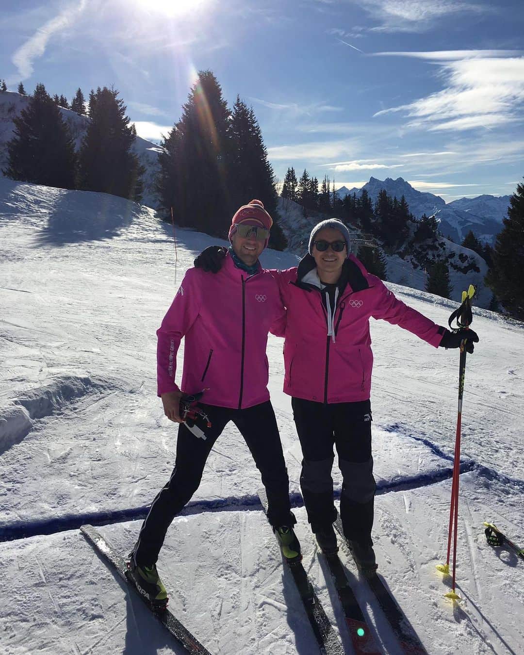パトリック・チャンさんのインスタグラム写真 - (パトリック・チャンInstagram)「What an experience to be Ski Mountaineering in the alps of Switzerland after it’s debut here @lausanne2020 - It’s back after 72 years🤘🏼- Thank you @yannickecoeur for teaching me the ropes. 📸: @kimlucine」1月15日 19時32分 - pchan31