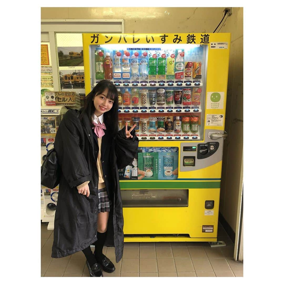 西田ひらりさんのインスタグラム写真 - (西田ひらりInstagram)「‪『自分で行動しなくちゃ始まらない』をテーマに、９つのシチュエーションで構成された「I want you bad 」のMV full ver.がavexチャンネルにて公開されました🎬✨‬ ‪実は繋がりあるストーリーになっています❤︎ちょっぴり切なくもどかしい歌詞にも注目してね🍀‬‪ 高評価、コメントお待ちしてます！‬」1月15日 19時32分 - hirari_nishida