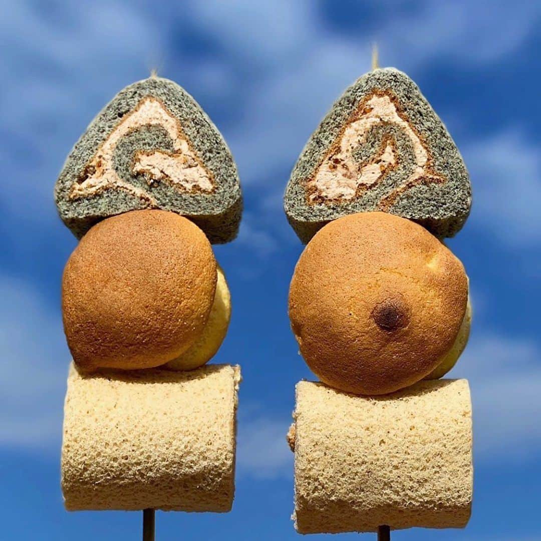 aumoグルメさんのインスタグラム写真 - (aumoグルメInstagram)「. ❤︎おでん🍢？いえいえケーキです🤣❤︎ . こちらは姫路おでんを模した 姫路おでんケーキです👏 こんにゃくは古代米（紫黒米）の米粉ロール🌾 たまごはチーズブッセ🧀 ちくわは古代米（赤米）の米粉ロール🌾 なんだとか！ 生姜パウダーをかけて食べる珍しいスイーツです💕 . 写真提供 :  @kaitou_sweets さん﻿﻿ 素敵なお写真をありがとうございました♡﻿﻿﻿ .﻿﻿ 店名：【大陸ひろめ庵】 ぜひ訪れてみてくださいね。﻿﻿ .﻿﻿ ﻿﻿ あなたが撮影したベストグルメpicに﻿﻿ 「#aumo」を付けて教えて下さいっ☺︎﻿﻿﻿ あなたの投稿が紹介されるかも♪﻿﻿﻿﻿﻿ .﻿﻿ aumoアプリは毎日配信！おでかけや最新グルメなどaumo読者が気になる情報が満載♡﻿﻿ ダウンロードはプロフィールのURLから✔︎﻿﻿﻿ (iPhone&Android版)﻿﻿ .  #姫路カフェ#姫路おでん#姫路城#商店街#大陸ひろめ庵#カフェ部#カフェ巡り#カフェ#カフェ好き#スイーツ部#スイーツ巡り#スイーツ#スイーツ好き#카페스타그램#카페투어#카페추천#카페탐방」1月15日 19時51分 - aumo_gourmet