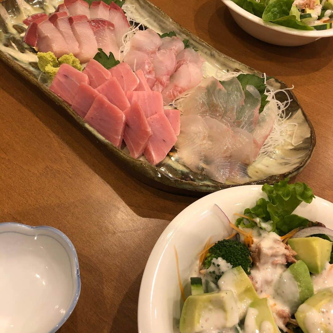 伊藤祐介のインスタグラム：「今日の大牟田飯  #大牟田 #光洋 #ビーフシチュー #刺身 #豚もやし」