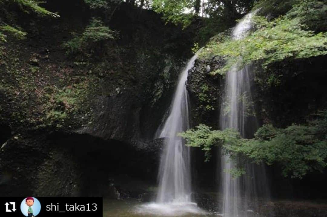 zekkei_ibarakiさんのインスタグラム写真 - (zekkei_ibarakiInstagram)「エントリーNo.190905 ━･･━･･━･･━･･━･･━･･━ #Repost @shi_taka13 ━･･━･･━･･━･･━･･━･･━ 日本一やさしい滝 絶景避暑地の月待ちの滝 滝の裏側へ マイナスイオン全快で😀 奥久慈しゃも親子丼食べてから蕎麦(笑) 🐽ですね🤔 😊✌️ 30日金曜日 7時30分頃からTBSのあさチャンで放送されます🍀  #絶景 #絶景避暑地 #避暑地 #月待ちの滝 #日本一やさしい滝 #マイナスイオン #滝行 #もみじ苑 #氷爆けずり #かき氷 #弥満喜 #奥久慈しゃも #親子丼 #蕎麦 #my_eos_photo #ファインダー越しの世界  #ファインダー越しの私の世界  #iba_geo #あさチャン#zekkeiいばらき2019 #aumo#旅Ness#みんなが彩るlifewithcamera写真展」1月15日 19時59分 - zekkei_ibaraki