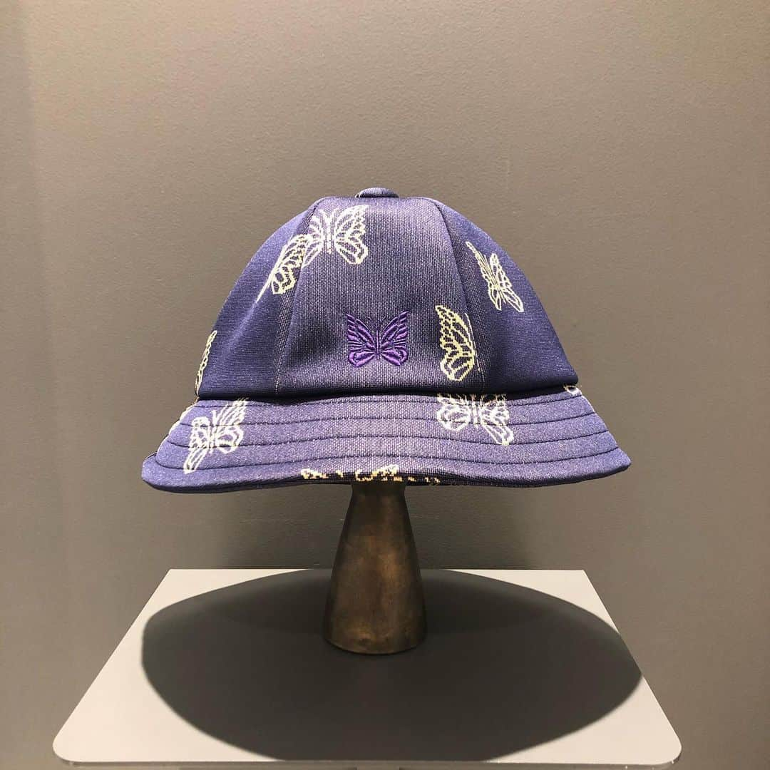 BEAMS JAPANさんのインスタグラム写真 - (BEAMS JAPANInstagram)「＜Needles＞ Mens Bermuda Hat BEAMS JAPAN 2F @beams_japan #needles #beams #beamsjapan #beamsjapan2nd Instagram for New Arrivals Blog for Recommended Items #japan #tokyo #shinjuku #fashion #mensfashion #womensfashion #日本 #東京 #新宿 #ファッション#メンズファッション #ウィメンズファッション #ビームス #ビームスジャパン」1月15日 20時27分 - beams_japan