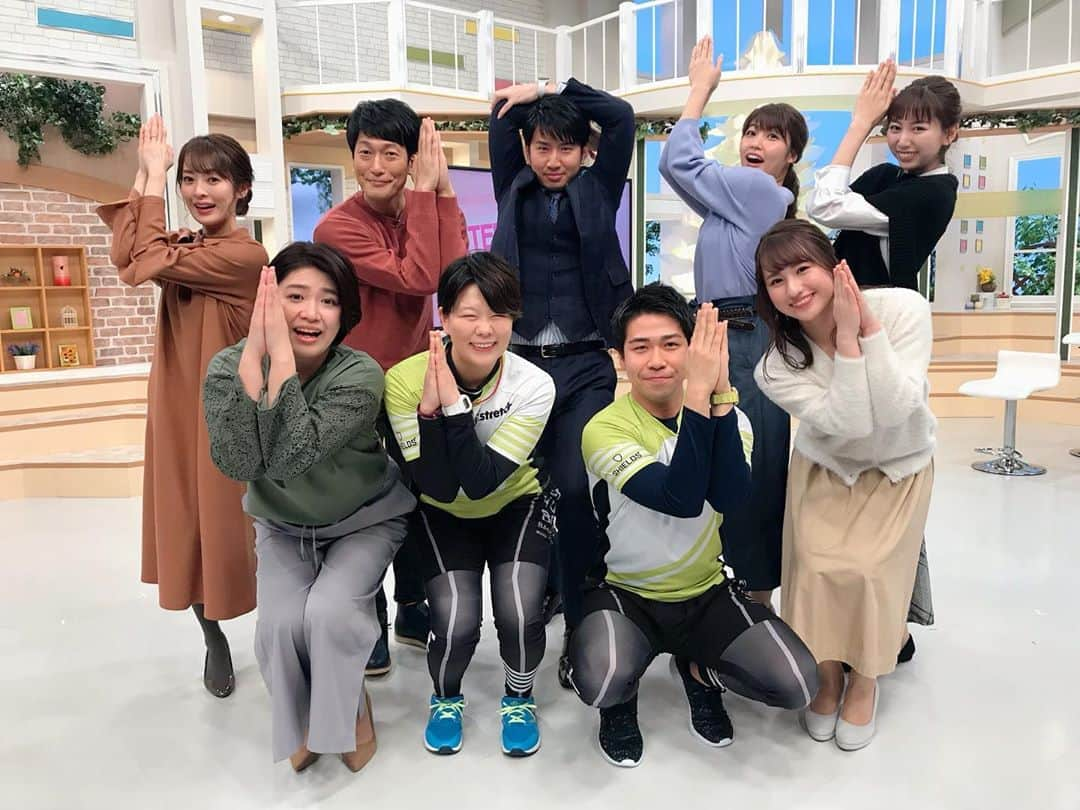 北海道テレビ「イチオシ！モーニング」さんのインスタグラム写真 - (北海道テレビ「イチオシ！モーニング」Instagram)「きょうのイマコレでは #ドクターストレッチ札幌中央店 のトレーナーのお2人がスタジオに登場。 自宅でできる簡単ストレッチを教えてくれました。 、 そして、 スタジオで教えてくれたストレッチをYouTubeにアップしましたので、 正月に食べ過ぎてしまった方、 放送を見逃してしまった方 是非チェックしてみて下さい。 痩せやすい身体を目指しましょう！ 、 #イチモニ #htb #ストレッチ #正月太り解消 #福永裕梨」1月15日 20時52分 - htb_ichimoni