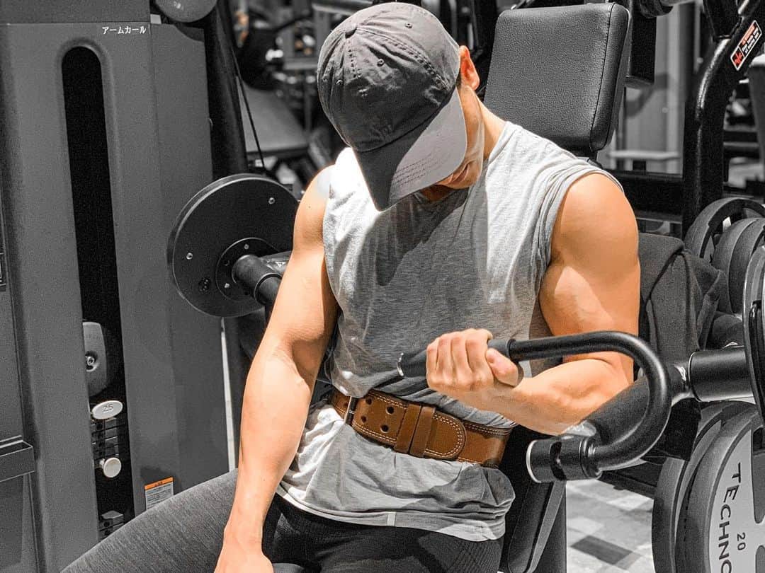 島村麗乃のインスタグラム：「﻿ ﻿ ﻿ ﻿ ﻿ ﻿ パーソナルは池袋HERO GYMと渋谷で行っていますが、遠方で通えない方は是非オンラインサロン登録をお願いします☺︎﻿ ﻿ ﻿ ﻿ ﻿ ﻿ トレーニングやトレーナー、メンタルなど色々なこと、パーソナルトレーニング中に話していることなどを書いています！﻿ ﻿ ﻿ ﻿ ﻿ 詳細はストーリーハイライトかURLからチェック↓﻿ https://talent-list.jp/fanclubs/shimamura-reino﻿ ﻿ ﻿ ﻿ ﻿ ﻿ #有料コンテンツ﻿ #外では言えないこと﻿ #無料では手に入らない情報﻿ #1次情報に近づいて﻿ ﻿ ﻿ ﻿ ﻿ ﻿ ﻿ ﻿」