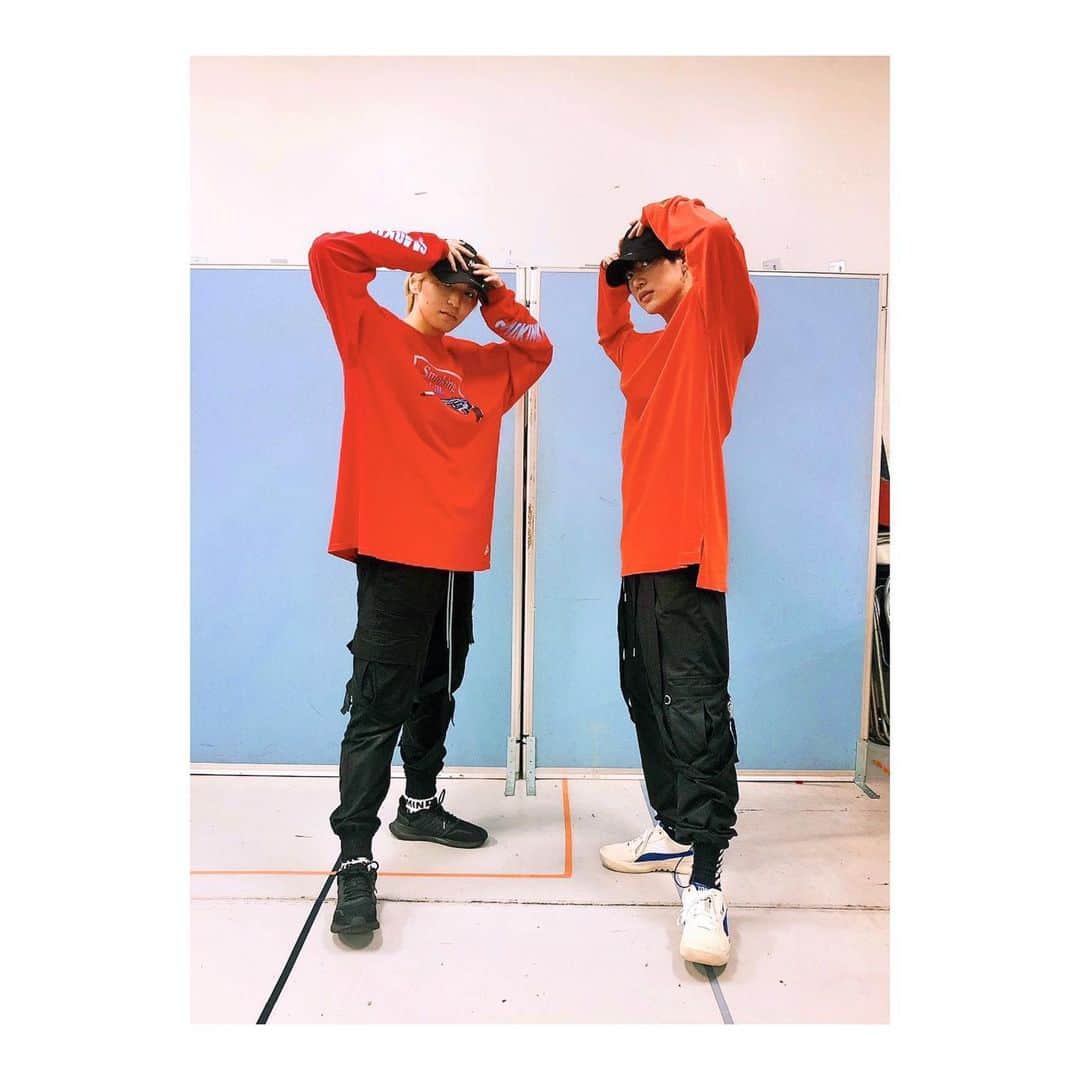 木下流声のインスタグラム：「. Brother👬 . . . #brother #たまたま」