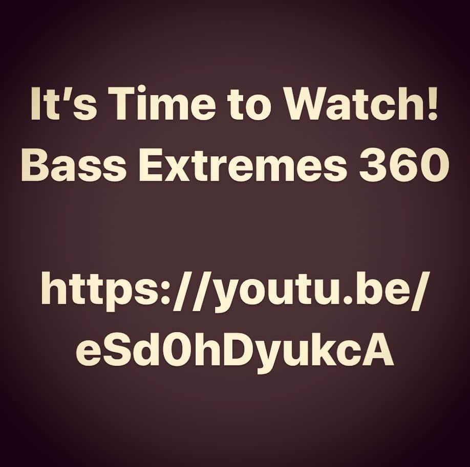 ヴィクター・ウッテンのインスタグラム：「https://youtu.be/eSd0hDyukcA」