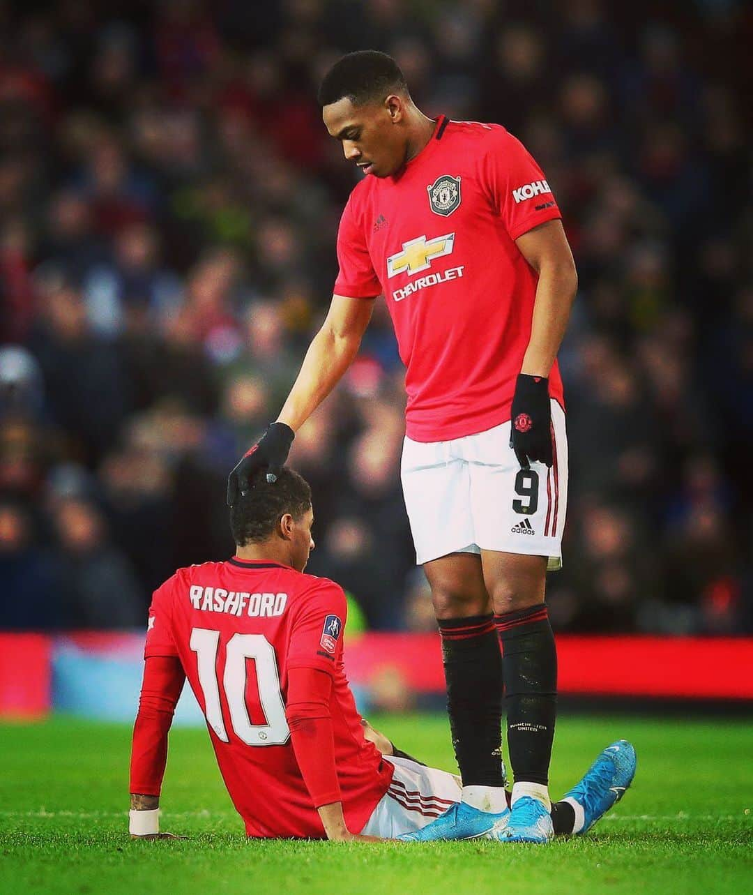 マンチェスター・ユナイテッドさんのインスタグラム写真 - (マンチェスター・ユナイテッドInstagram)「❤️ Wishing you a speedy recovery, Marcus. 💪 #MUFC #Rashford」1月16日 8時26分 - manchesterunited