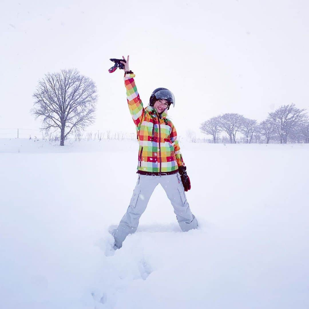 三好絵梨香さんのインスタグラム写真 - (三好絵梨香Instagram)「雪で嬉しくなった♡  #北海道#冬#雪#新篠津村」1月16日 1時16分 - erika.miyoshi