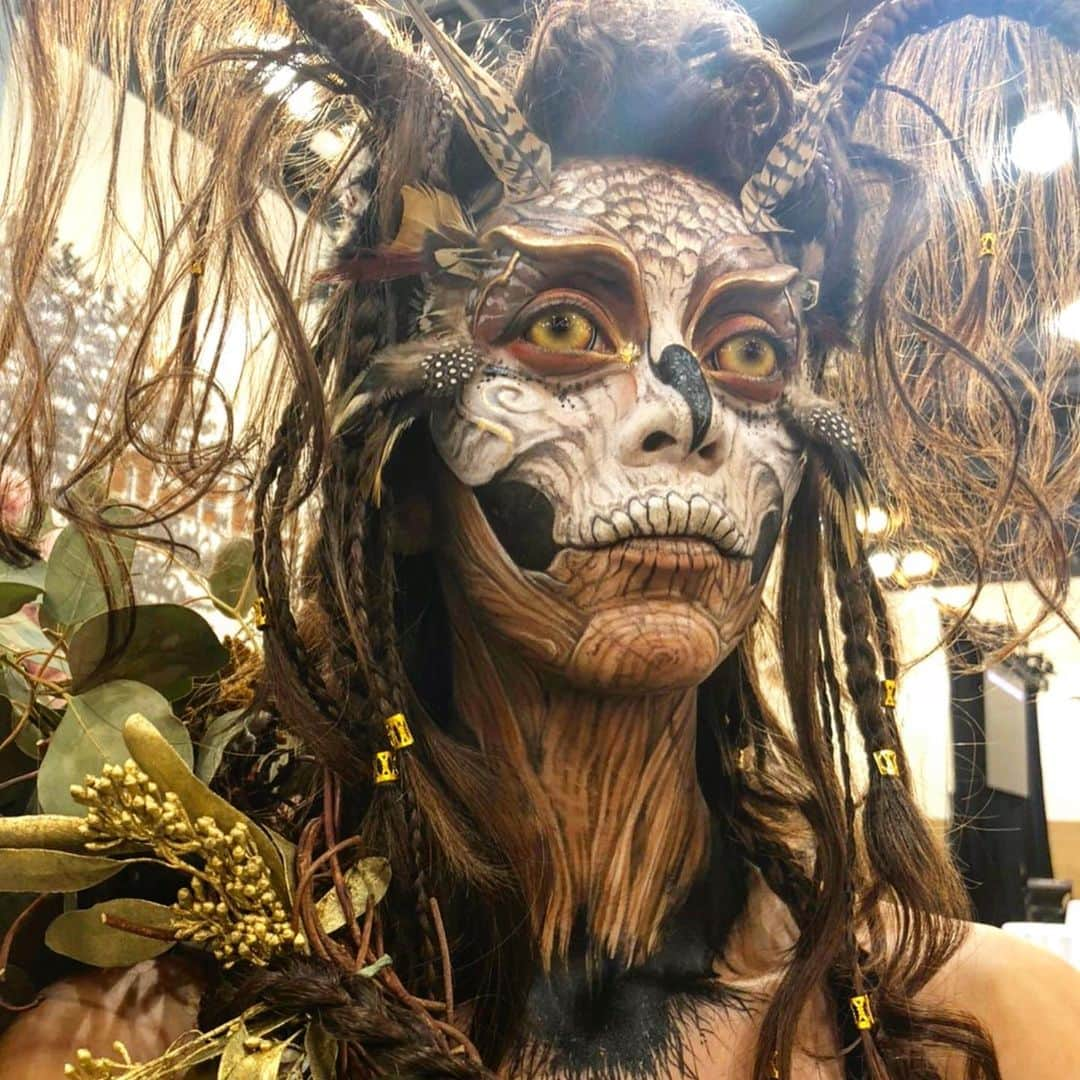 Amazing JIROさんのインスタグラム写真 - (Amazing JIROInstagram)「I had a wonderful time in IMATS LA 2020!  Thank you IMATS and Make-Up Artist Magazine for letting me join this brilliant event!  And thank you for those who came to see my makeup demo! ． Face paint & Makeup : #amazing_jiro Hair : Ryu Miyazaki @lukemiyazaki Flower collaborator : Daisuke Shimura @daisuke_shim Model : Nayeli Morales @themyjelly Assistant : Yui Amano / Takahiro Seshita / Akira Miura Special thanks : Michael Key @michaelkeyreal / IMATS @imatsofficial / Make-Up Artist Magazine @makeupartistmag / Akihito Ikeda @studio_aki ． #imats #imatsla #makeupartistmagazine #makeupartist #mua #promua #mualife #facepaint #bodypaint #sfx #sfxmakeup #fxmakeup #art #beauty #makeup #fantasymakeup #filmmakeup #makeupartistry #creativemakeup #makeupideas #makeupjunkie #makeupdemo #tradeshow #convention #pasadena #california #losangeles #hollywood」1月16日 1時17分 - amazing_jiro