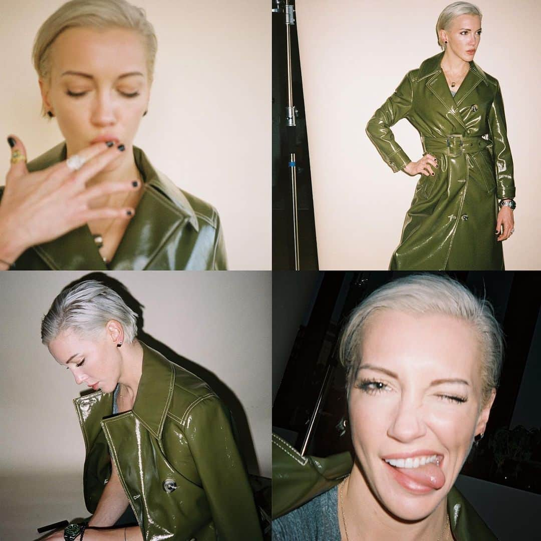 ケイティ・キャシディさんのインスタグラム写真 - (ケイティ・キャシディInstagram)「My many moods.」1月16日 3時40分 - katiecassidy