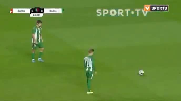 グスタヴォ・ルーカス・ドミンゲス・ピアソンのインスタグラム：「Apesar da derrota num campo muito difícil, a equipa ta no caminho certo. Voltaremos com tudo domingo 💚」