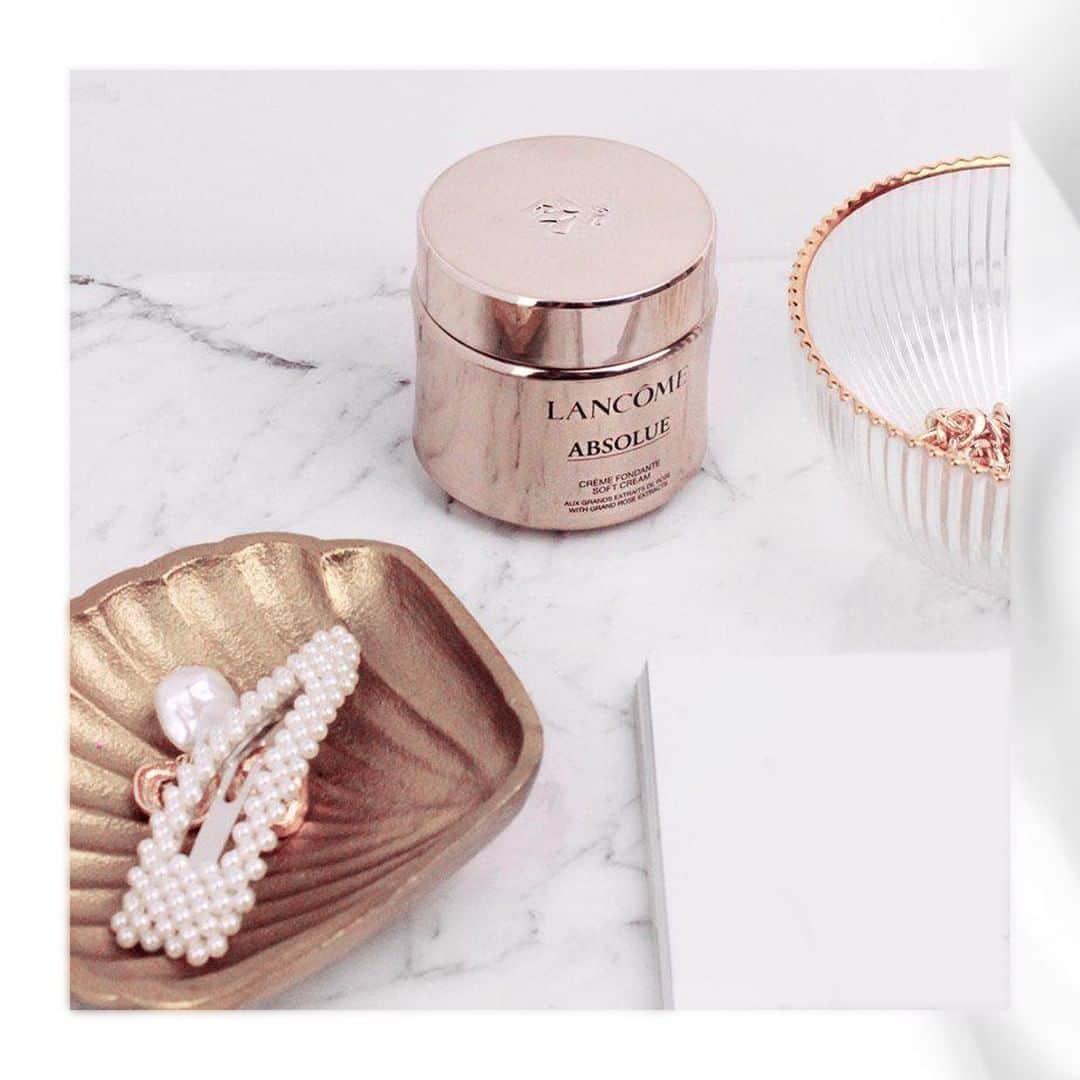 Lancôme Officialさんのインスタグラム写真 - (Lancôme OfficialInstagram)「Enrich your skin with Absolue Cream, a luxury soft cream moisturizer with an exclusive blend of rich French roses. It's time to reveal your golden glowing skin. #Lancome #Absolue #Skincare #regram」1月16日 4時00分 - lancomeofficial