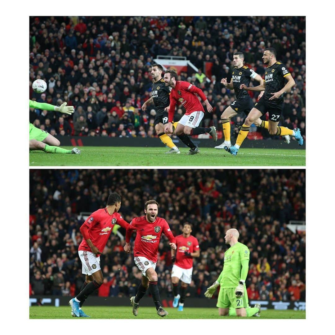 マンチェスター・ユナイテッドさんのインスタグラム写真 - (マンチェスター・ユナイテッドInstagram)「GET IN! Juan #Mata chips the ball over Ruddy to put the Reds 1-0 up 👊 #MUFC」1月16日 6時21分 - manchesterunited