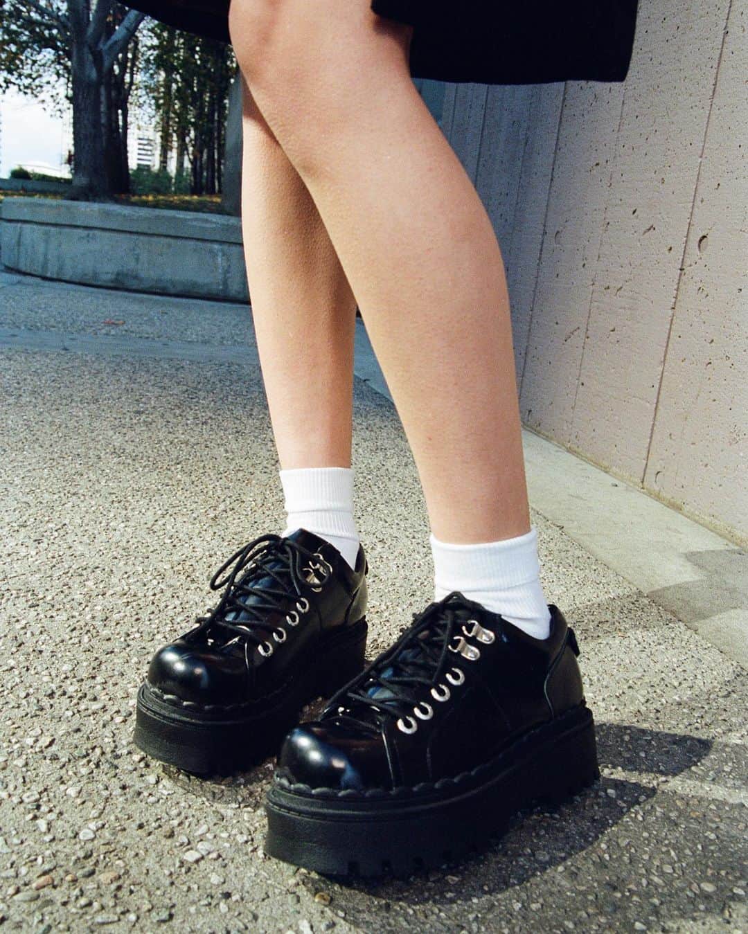 UNIFのインスタグラム：「Ѕeek Shoe ━━ ♡*⋆ฺ」