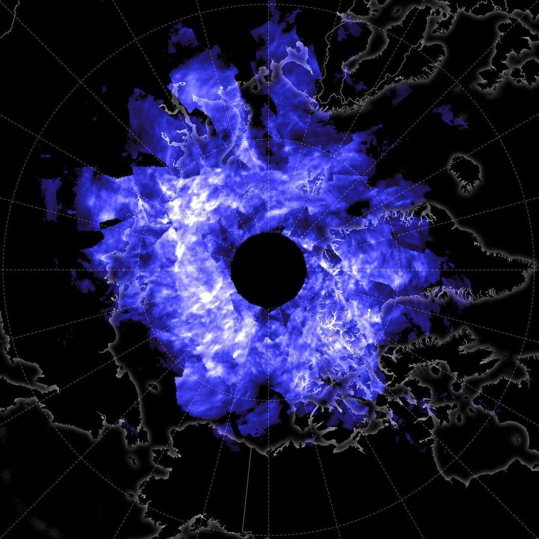 NASAさんのインスタグラム写真 - (NASAInstagram)「Was 2019 an eventful year for you? It certainly was for our home planet. ⁣ ⁣ Last year, Earth experienced volcanic eruptions, tropical cyclones, a total solar eclipse and much more. What better way to reflect on the events of 2019 than through the “eyes” of our Earth-observing satellites? These space assets constantly orbit our globe and provide invaluable information to scientists, government agencies and people like you. ⁣ ⁣ For more information, click the link the bio ⬆️⁣ ⁣ #NASA #Earth #2019」1月16日 6時33分 - nasa