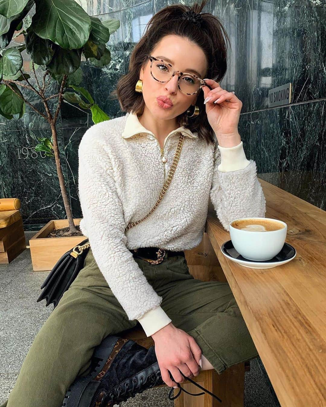 Angel™さんのインスタグラム写真 - (Angel™Instagram)「Outfit Inspo. Which item would you add to your shopping list? Credit @tayhage #americanstyle #winterfashion #winteroutfits #onlineshopping #fashion #style ❤️ #asaqueen」1月16日 9時55分 - americanstyle