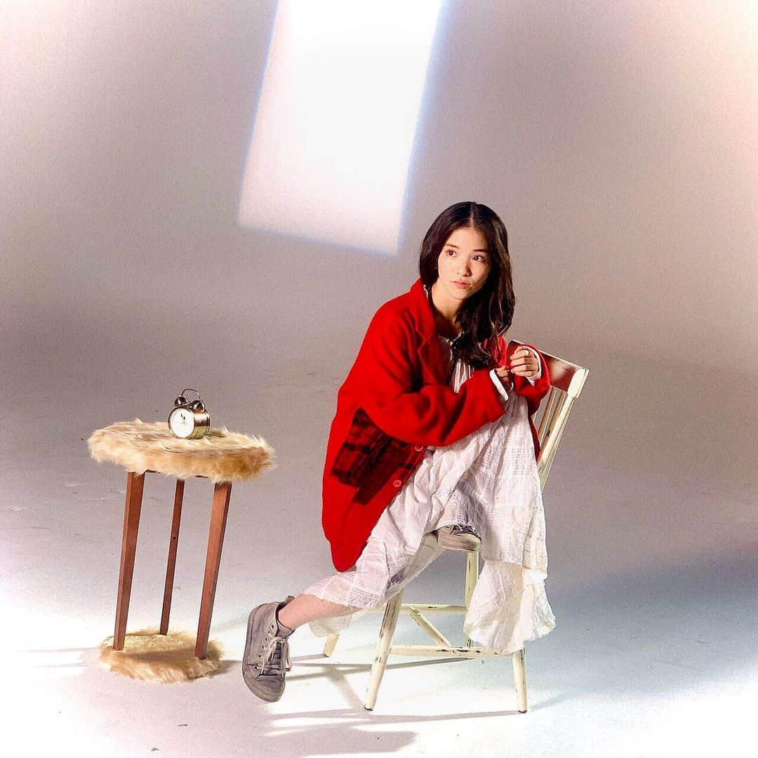 仮谷せいらのインスタグラム：「ONE S'MORE  https://youtu.be/gsF7ApuGmUQ」