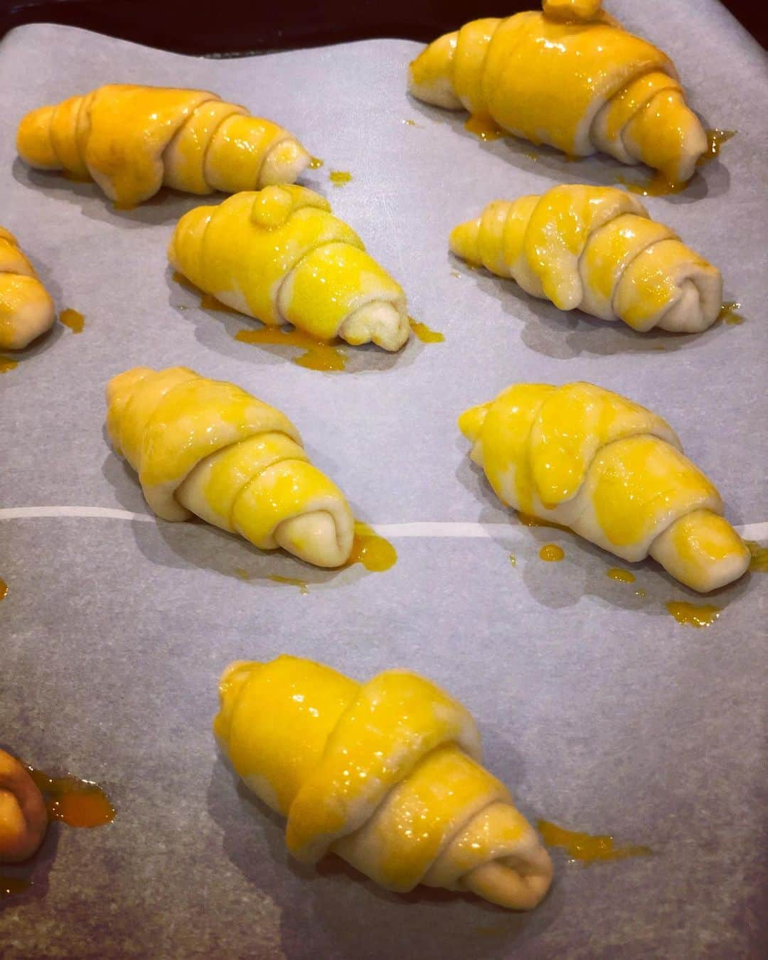 涼紫央さんのインスタグラム写真 - (涼紫央Instagram)「朝からなゆと バターロール作り。 今日のお弁当にも入れて行きました」1月16日 10時28分 - toitoitoi