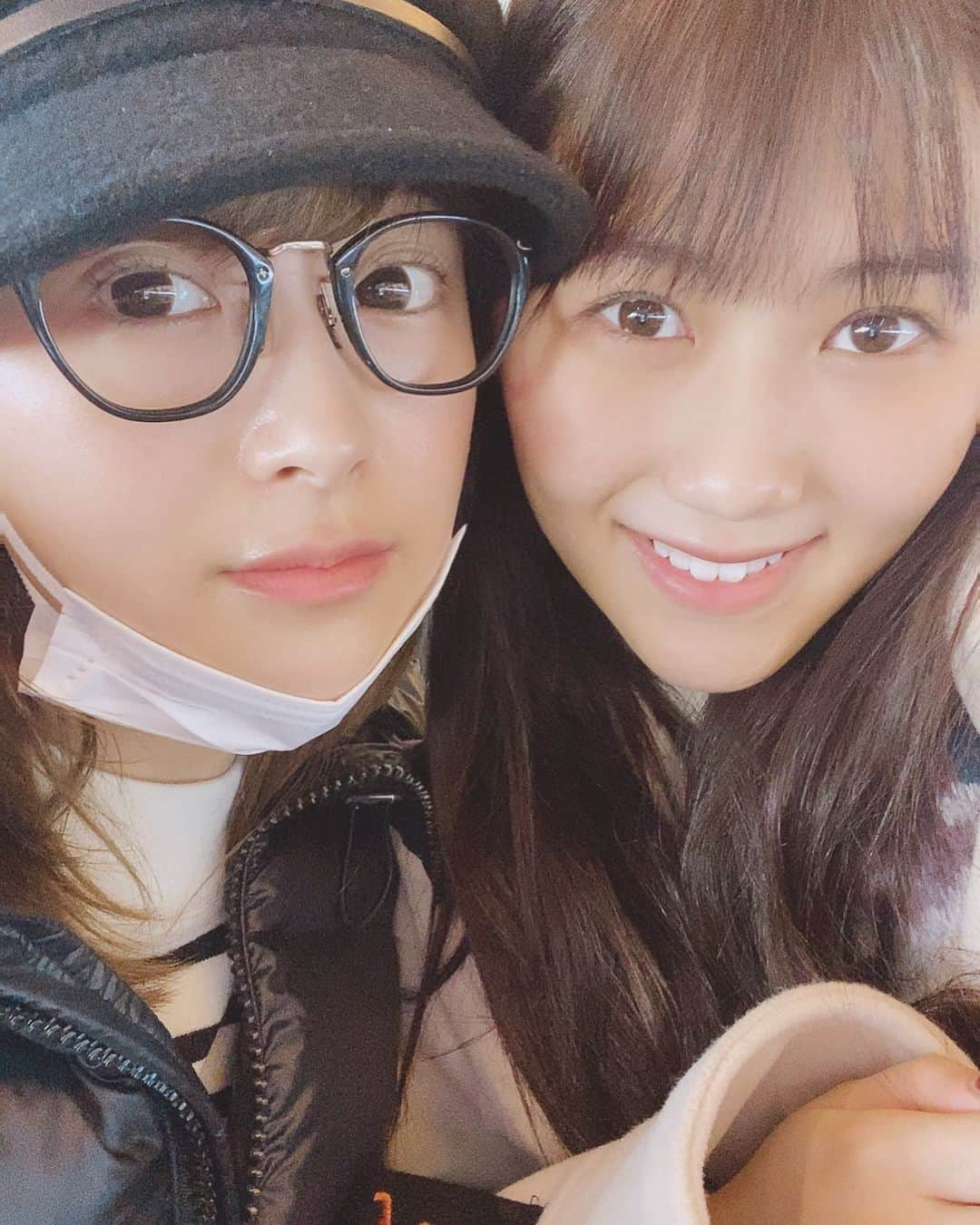 鈴木奈々さんのインスタグラム写真 - (鈴木奈々Instagram)「おはようございます🥰 今は西野未姫ちゃんと一緒です💕 私はカラコンありのスッピンで 西野未姫ちゃんはガチのスッピンです❤️ #スッピン女子  #西野未姫 #可愛い」1月16日 10時39分 - nana_suzuki79