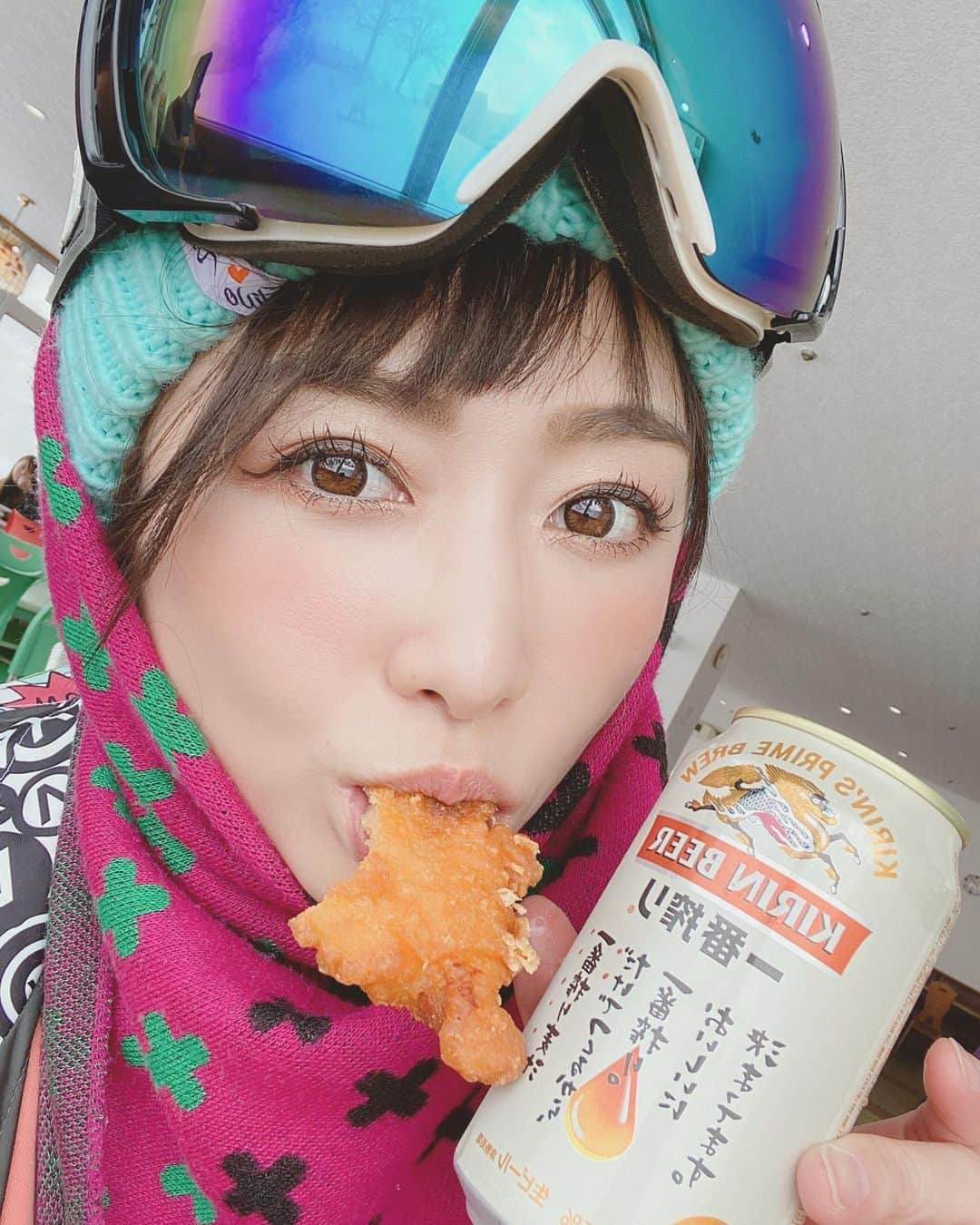杏さゆりさんのインスタグラム写真 - (杏さゆりInstagram)「今季初滑り🏂✨ 楽しかったあ🥺🥺🥺 . やっぱ好きだなぁスノボ❤️ . #snowboard #snowboardgirl  #スノーボード　#スノーボード女子 #スノボ #20年以上の趣味です  #杏さゆり　#SayuriAnzu」1月16日 12時33分 - anzu_sayuri_official