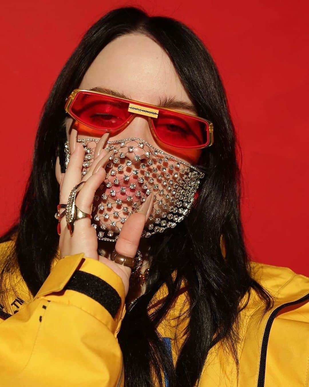 GENTLE MONSTERさんのインスタグラム写真 - (GENTLE MONSTERInstagram)「@billieeilish wearing COLD YC2 from Yoho magazine @yohoboy ⠀ #GentleMonster #GentleMonsterCOLD #billieeilish」1月16日 18時01分 - gentlemonster