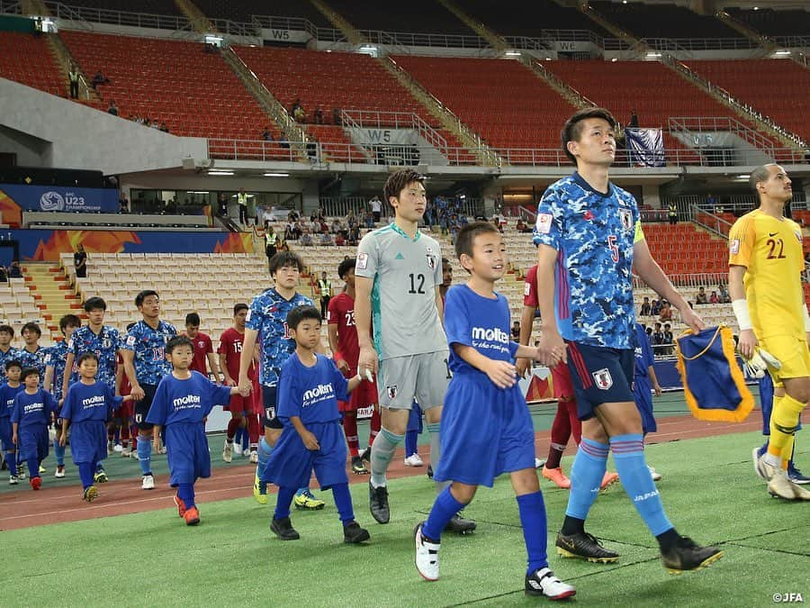 日本サッカー協会さんのインスタグラム写真 - (日本サッカー協会Instagram)「📸Match photos①｜#U23日本代表 カタール相手にドロー、勝点１で大会を終える ・ AFC U-23選手権タイ2020 グループステージ第3戦 🇯🇵#U23日本代表 1-1 U-23カタール🇶🇦 ⚽72分 #小川航基 （#ジュビロ磐田 ） ・ ――― 🏆AFC U-23選手権タイ2020（1/8～26） 1/9 1-2 U-23サウジアラビア🇸🇦 1/12 1-2 U-23シリア🇸🇾 1/15 1-1 U-23カタール🇶🇦 📺テレビ朝日系列/NHK BS1 👉大会情報はJFA.jpへ #daihyo #AFCU23 ―――」1月16日 12時50分 - japanfootballassociation